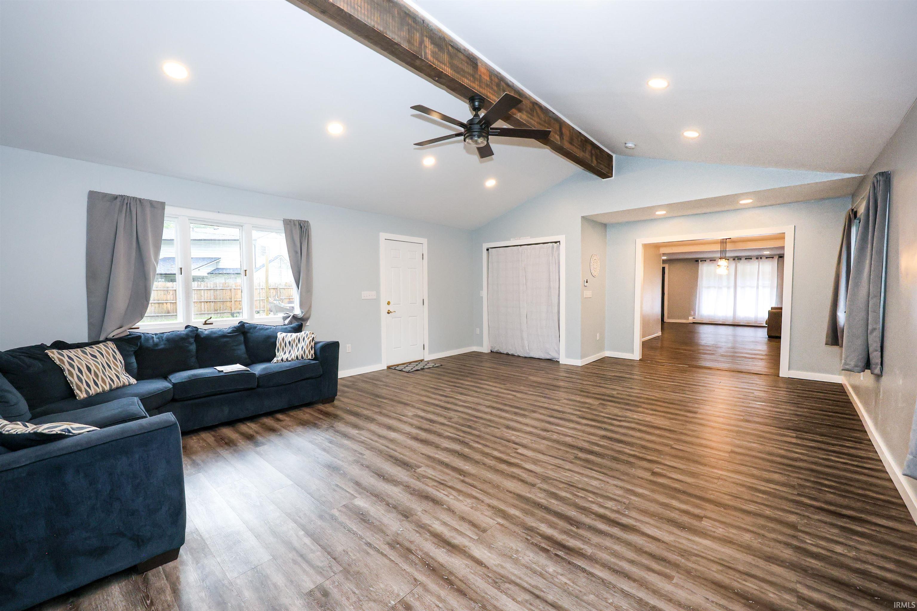 Photo 9 of 7007 Forestwood Drive