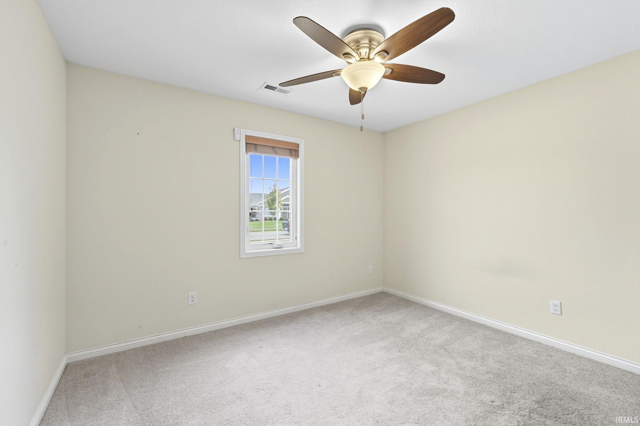 Photo 16 of 10302 Greenwood lakes Drive