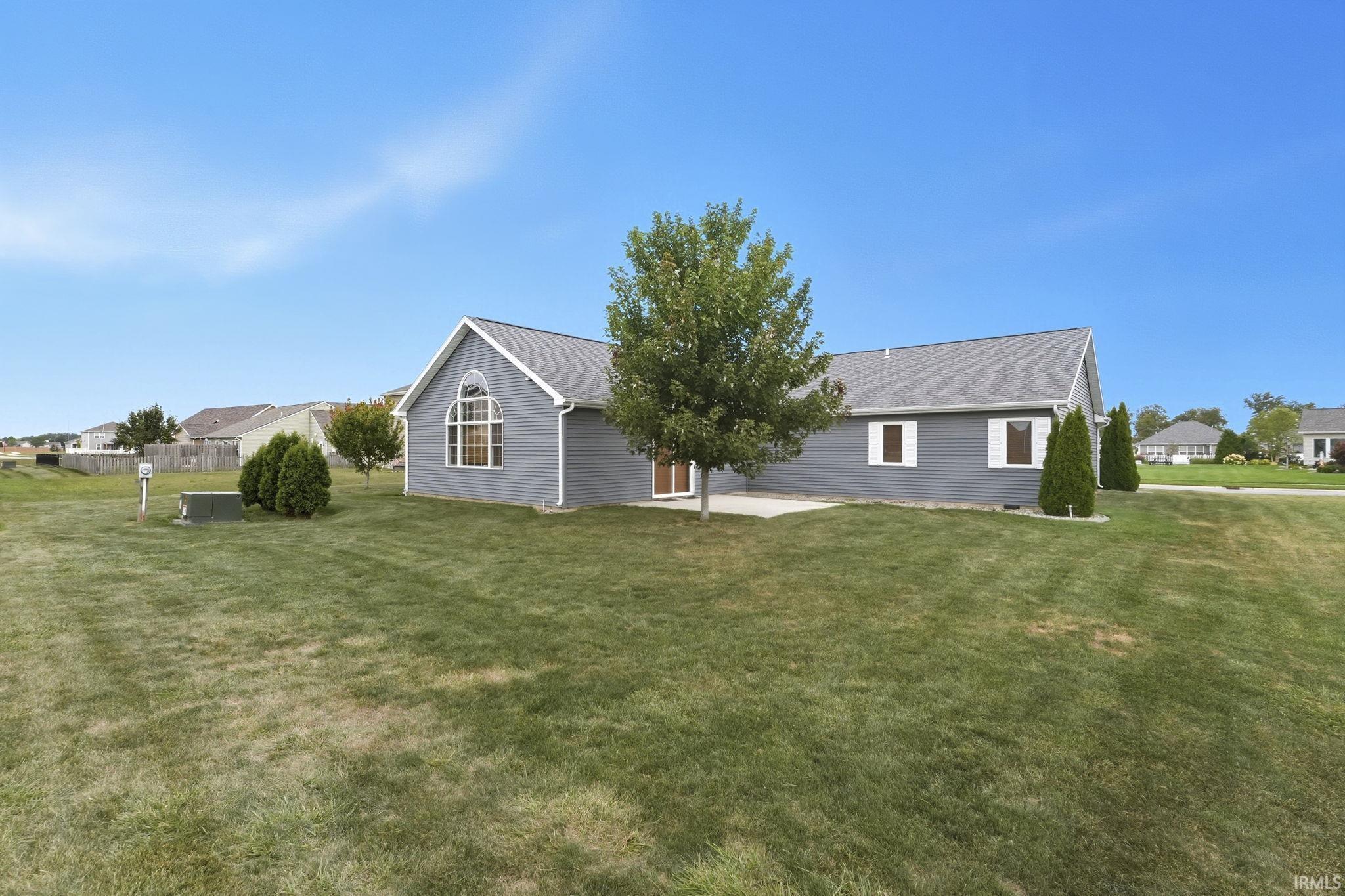 Photo 33 of 10302 Greenwood lakes Drive