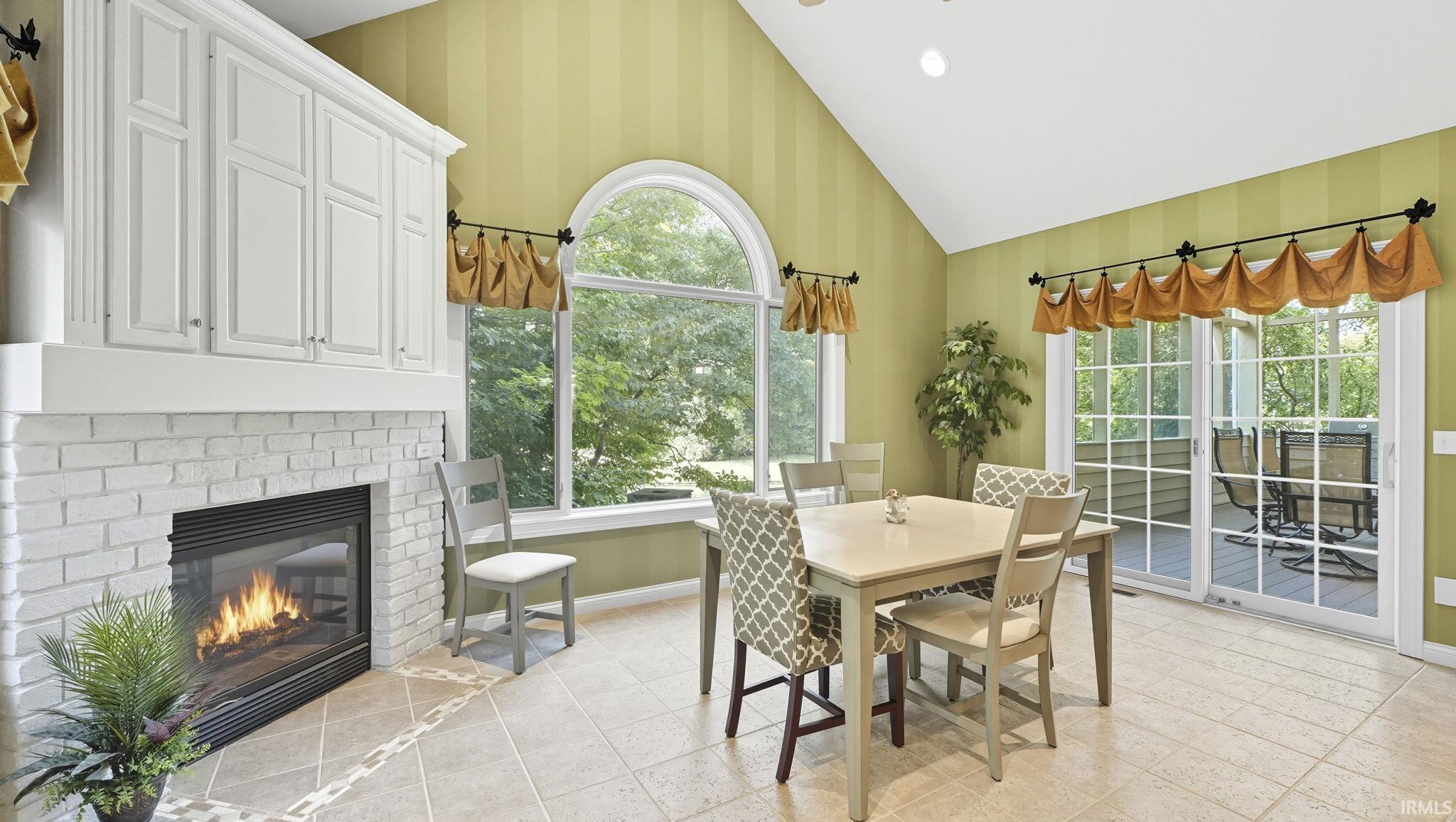 Photo 10 of 7609 Billingsley Woods Drive