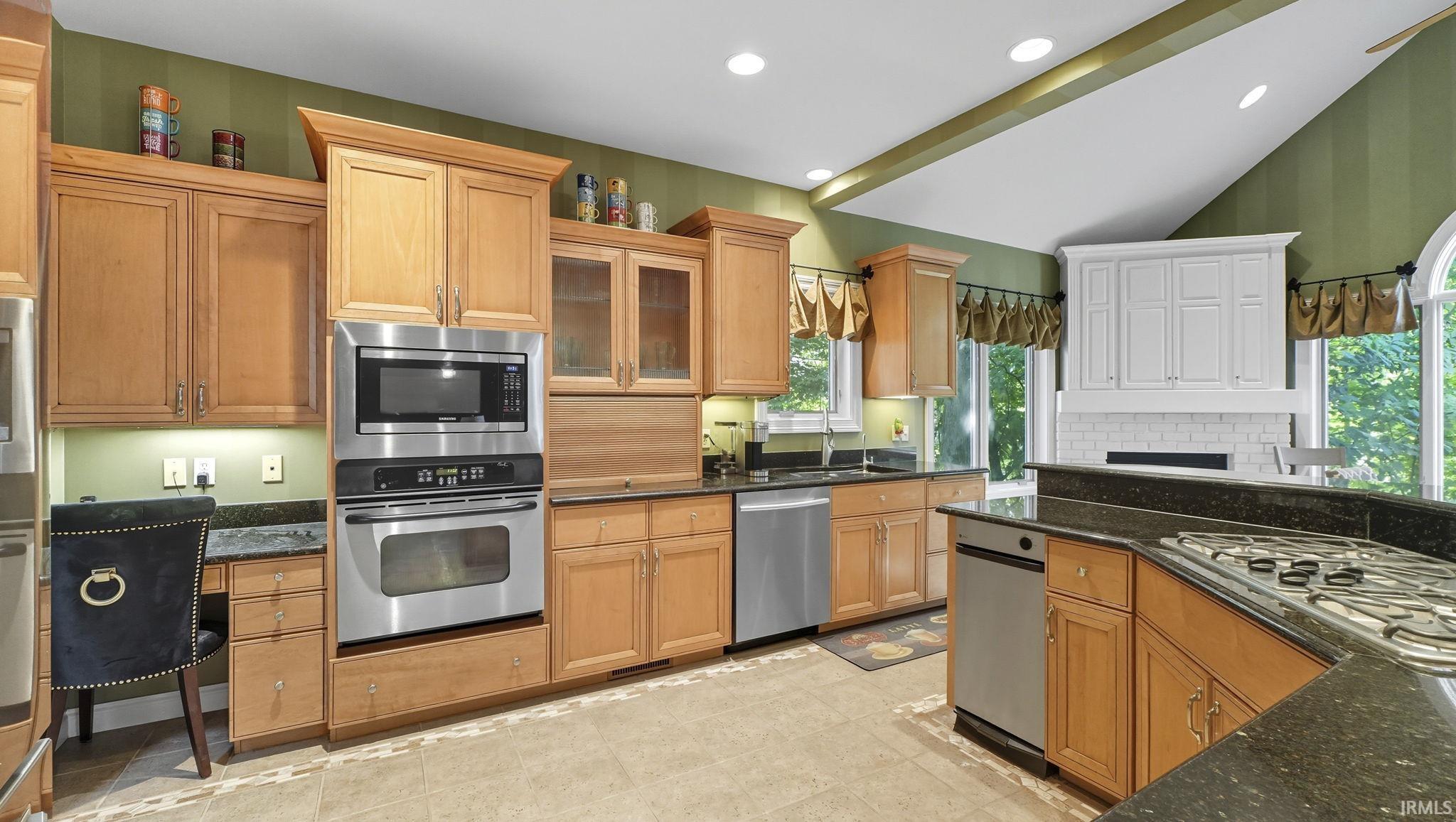 Photo 8 of 7609 Billingsley Woods Drive