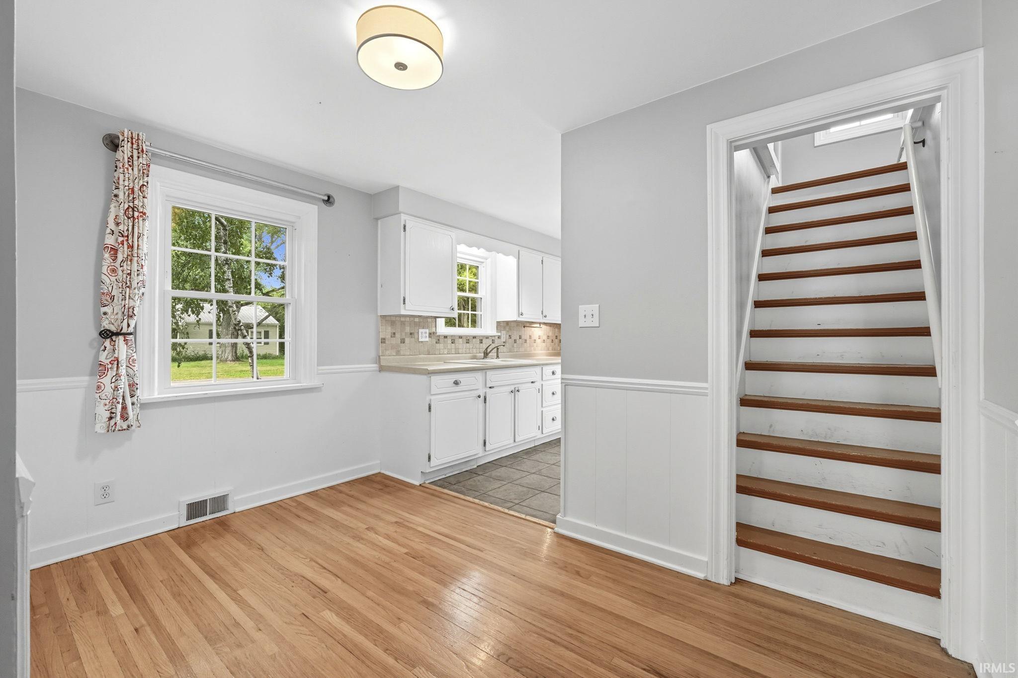 Photo 11 of 4716 Ridgelane Drive