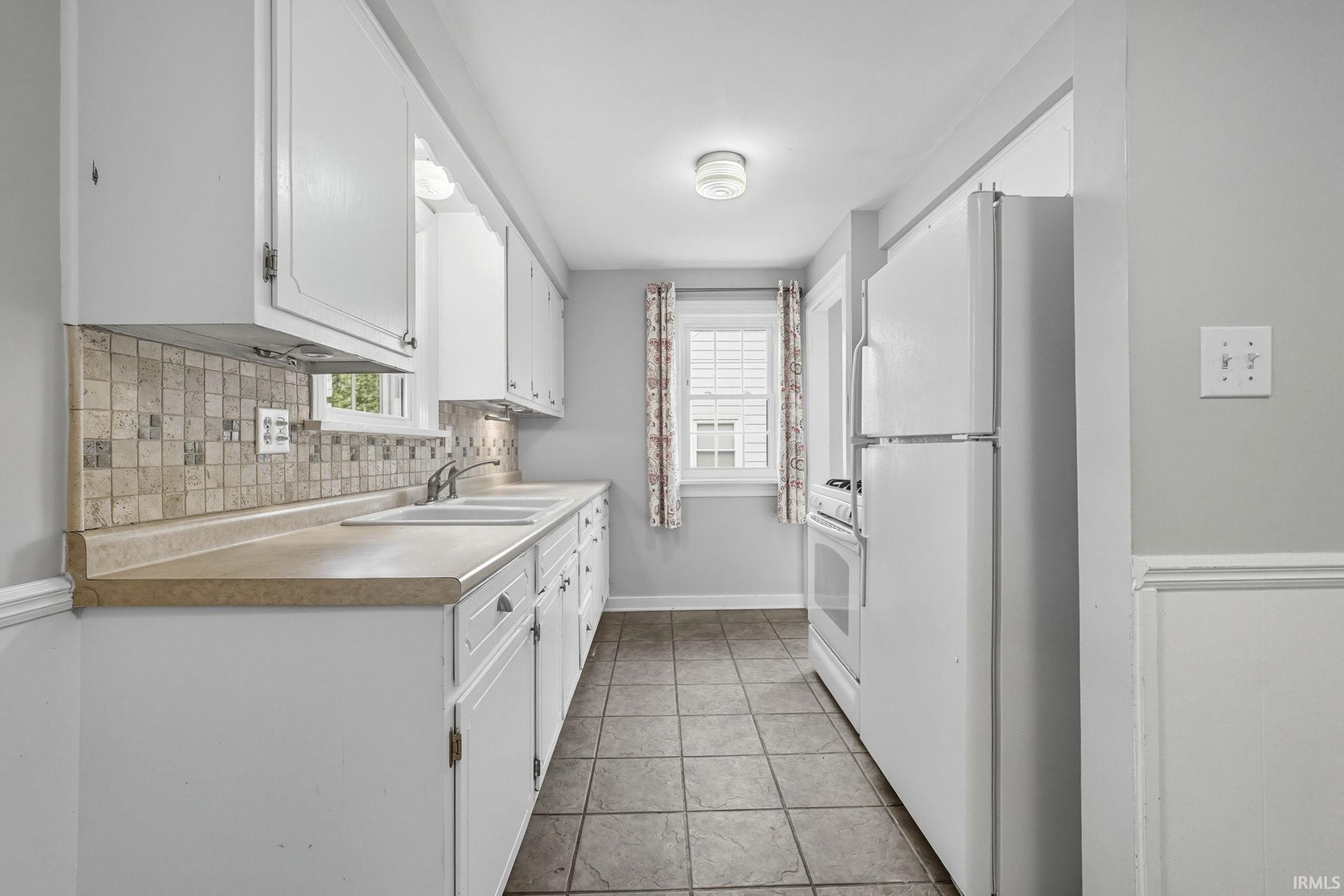 Photo 14 of 4716 Ridgelane Drive