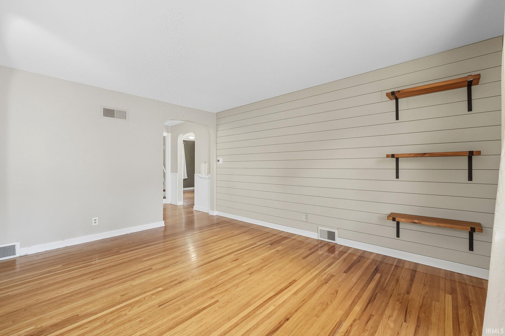 Photo 8 of 4716 Ridgelane Drive