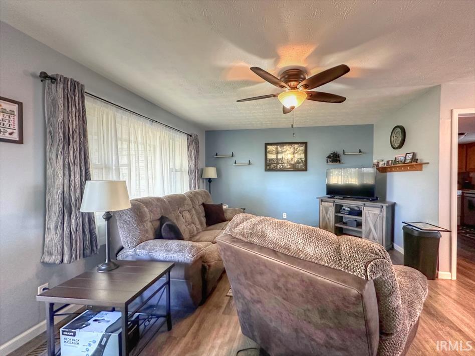 Homes for sale in Kokomo, IN | 3923 E 400 South, Kokomo, IN 46902 | MLS# 202536780