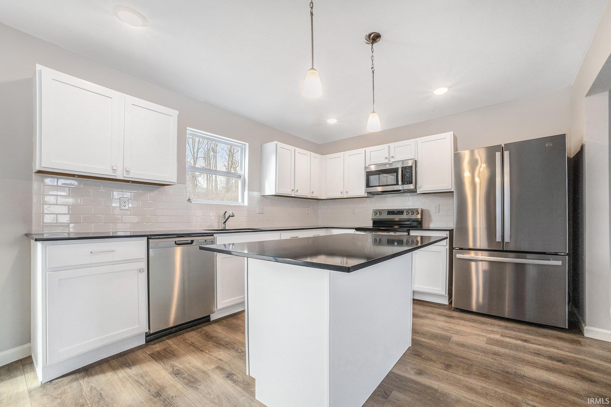 Photo 3 of 50678 Hunters Edge Trail