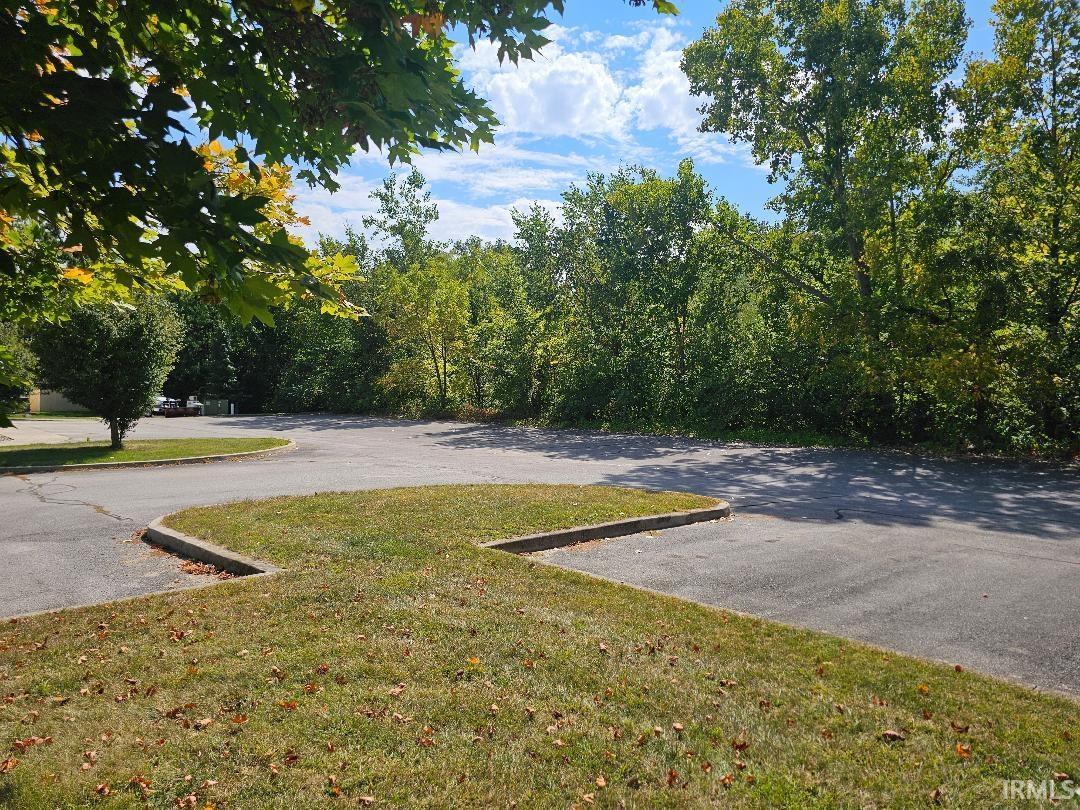 Photo 2 of 7802 7806 W Jefferson Boulevard