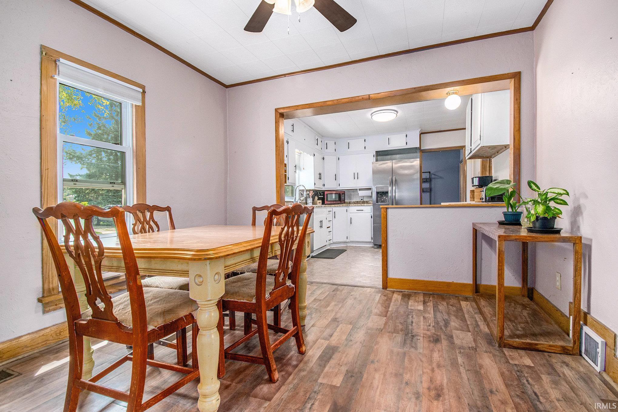 Photo 7 of 317 E Waterford Street