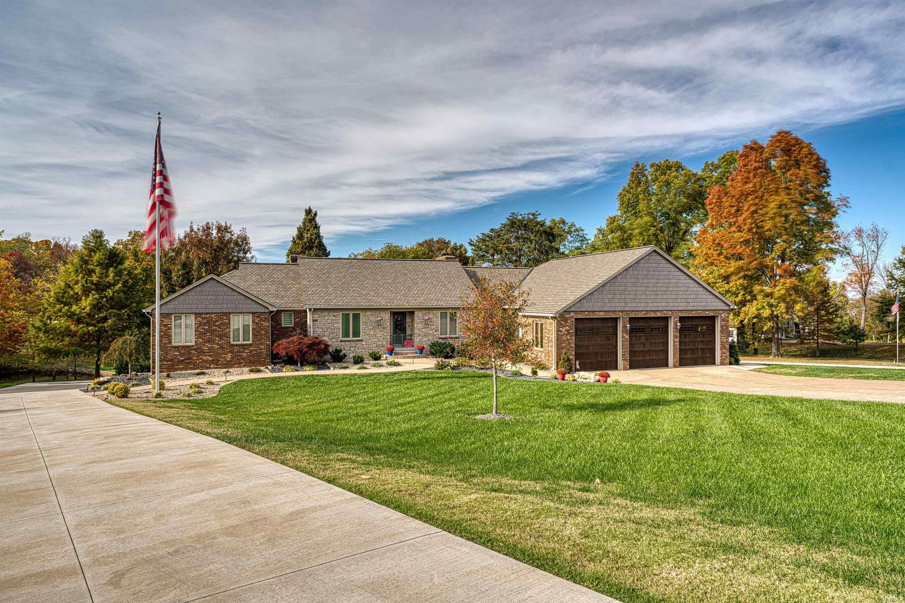 Homes for sale in Evansville, IN | 12466 Apache Pass, Evansville, IN 47720 | MLS# 202536952