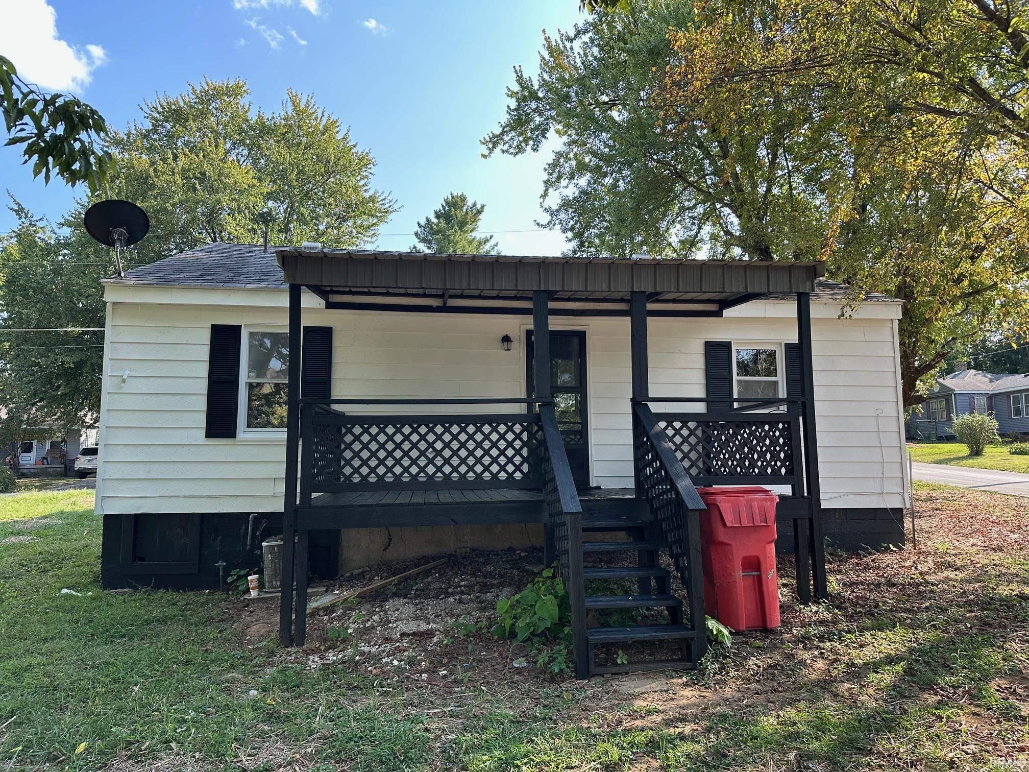 Homes for sale in Paoli, IN | 222 Monon Dr, Paoli, IN 47454 | MLS# 202537053