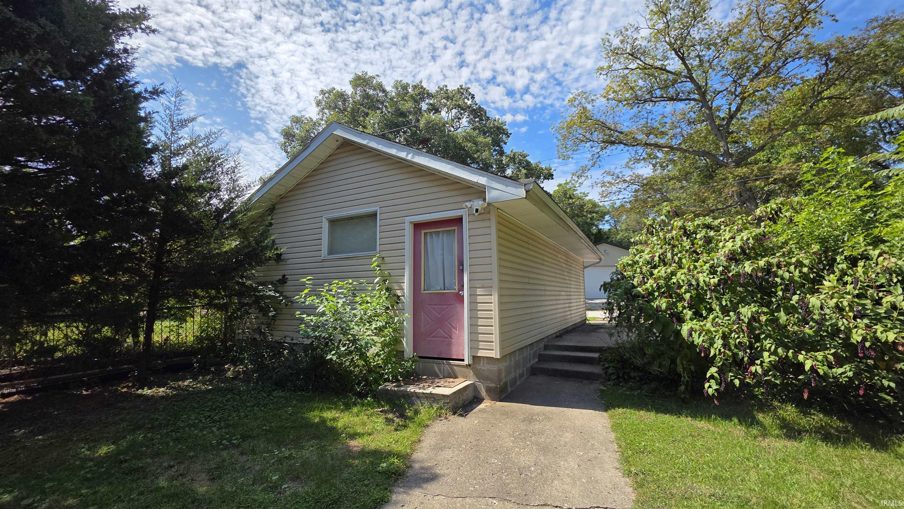Property Photo 27
