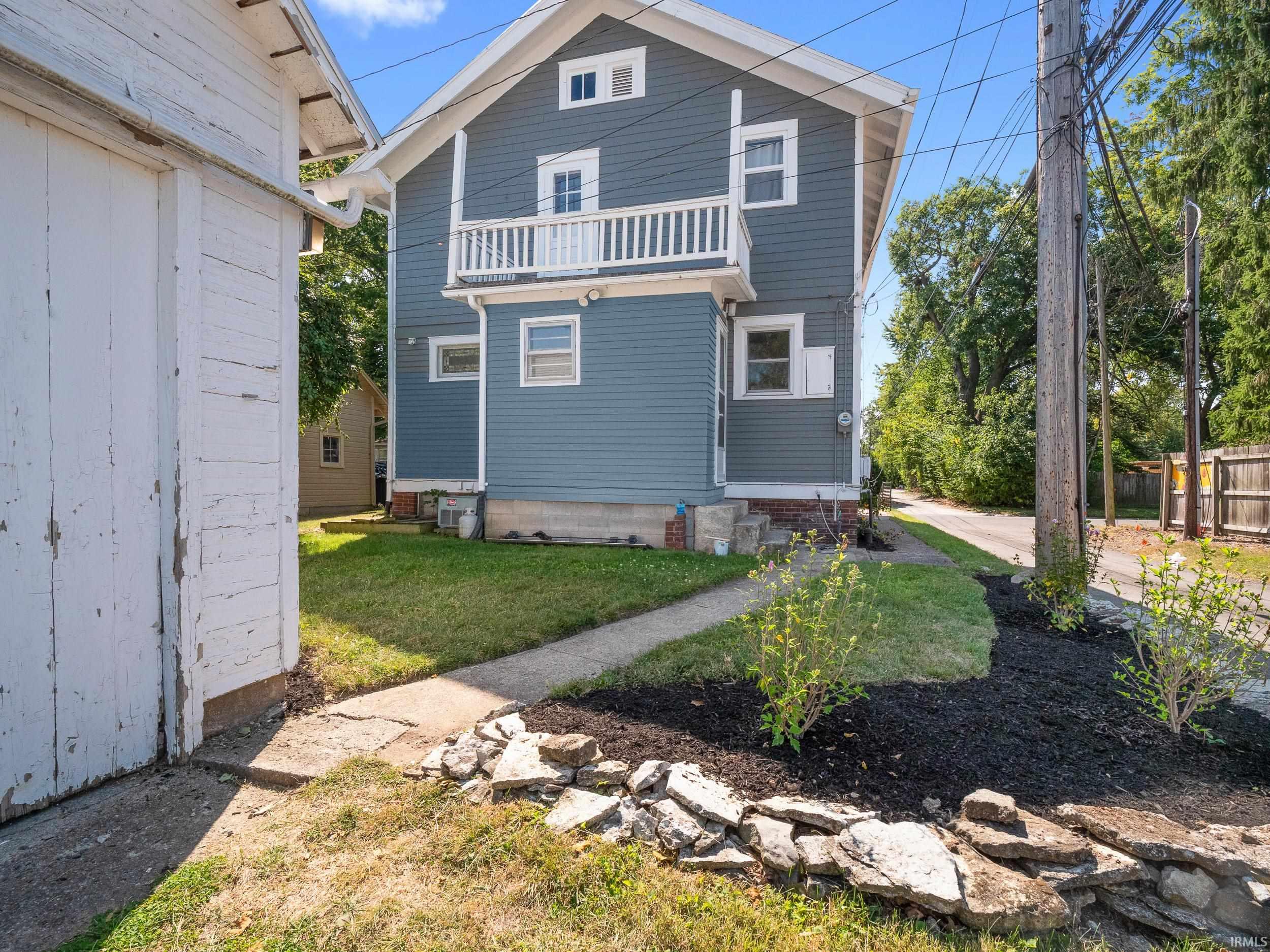 Photo 1 of 1719 Vermont Avenue