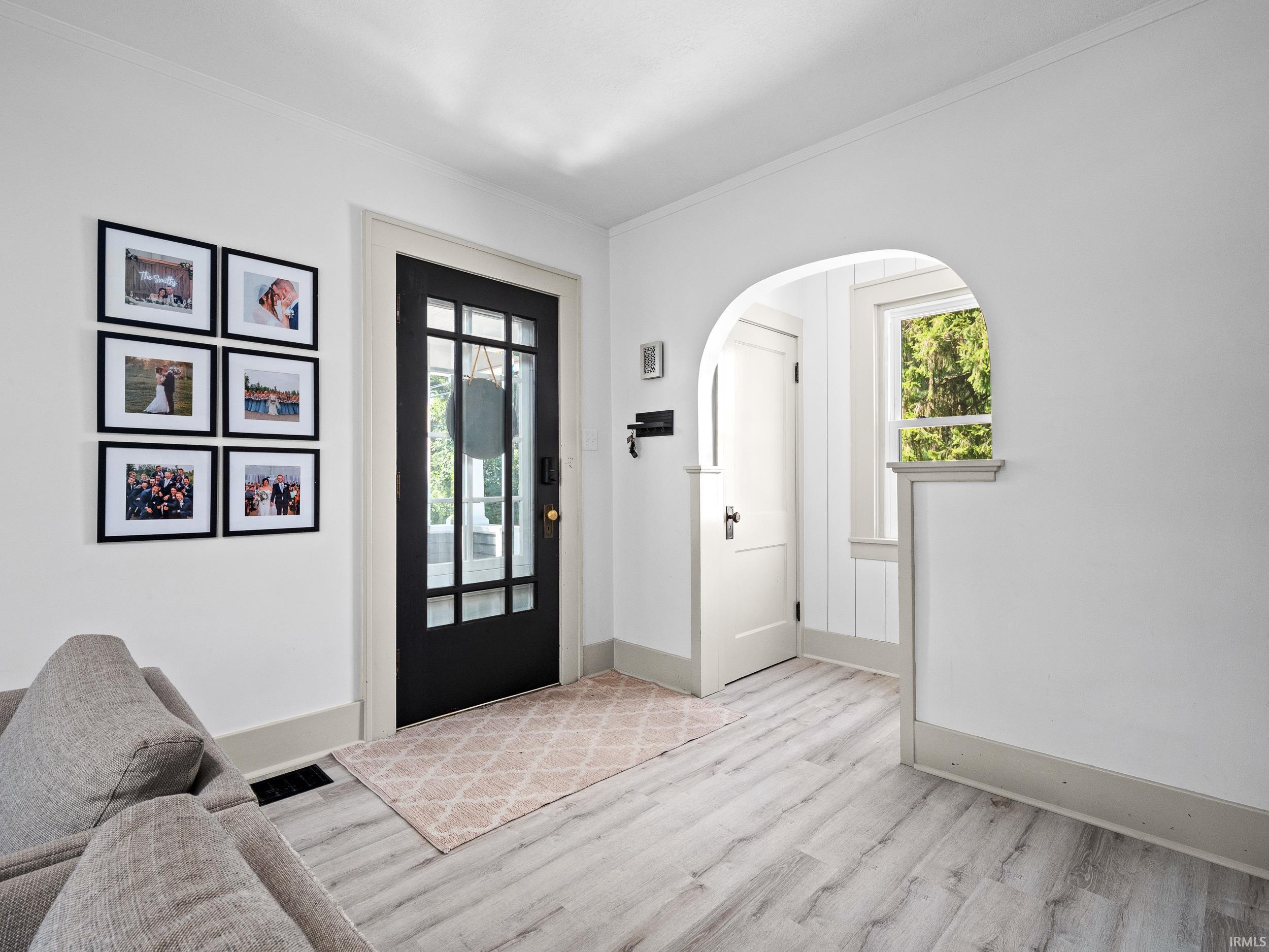 Photo 3 of 1719 Vermont Avenue