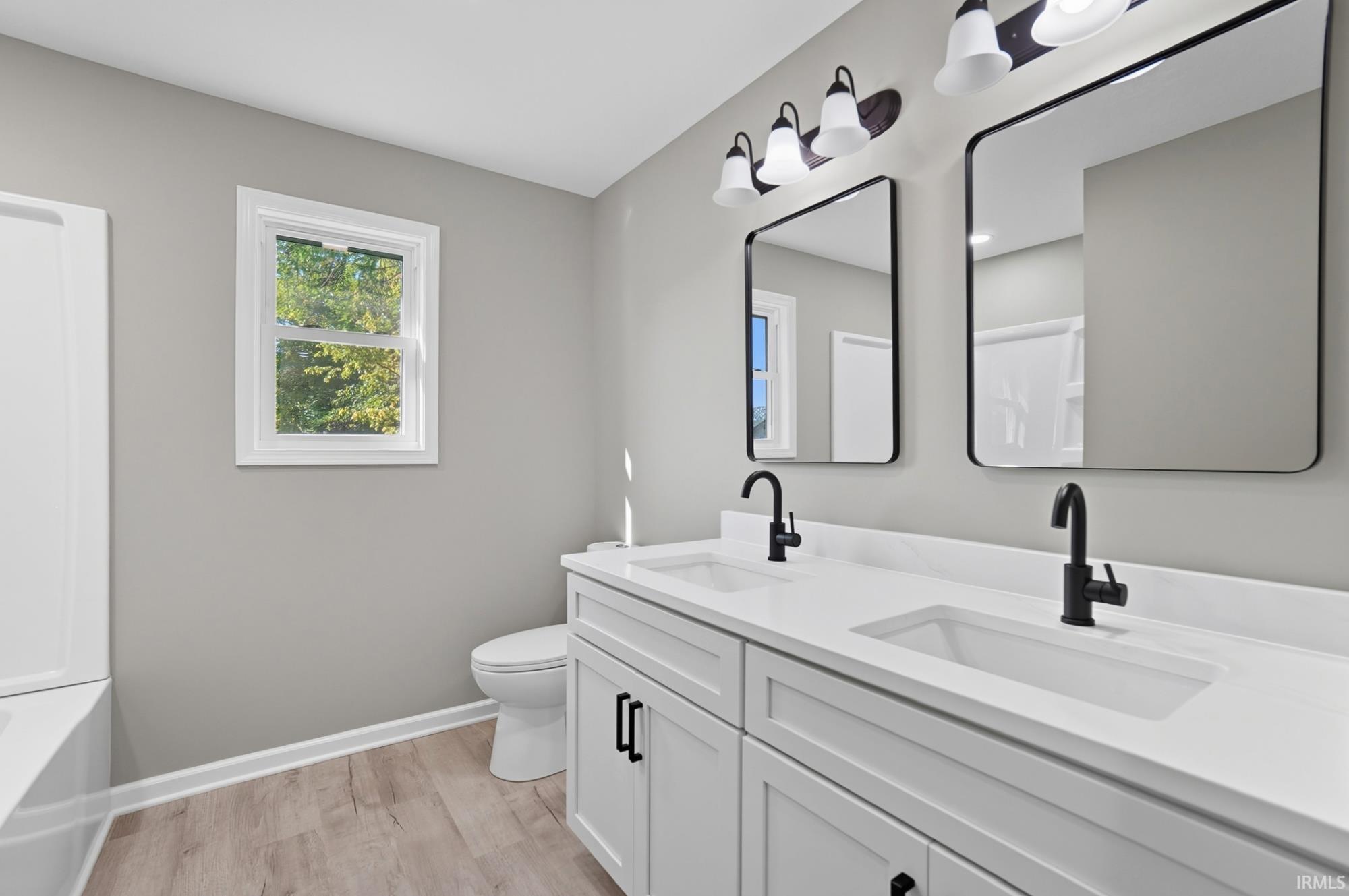 Photo 22 of 2906 Smith Street