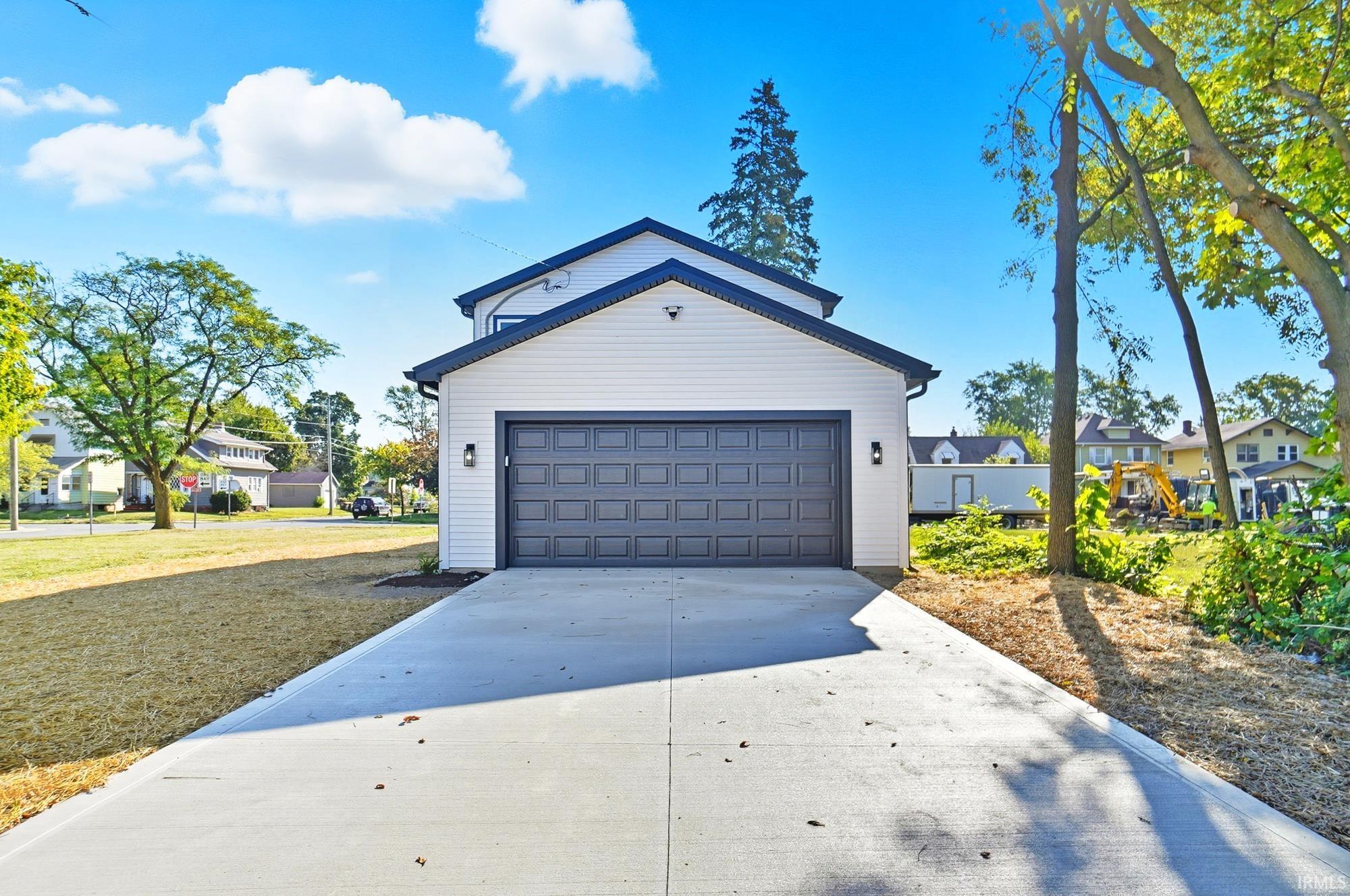 Photo 31 of 2906 Smith Street