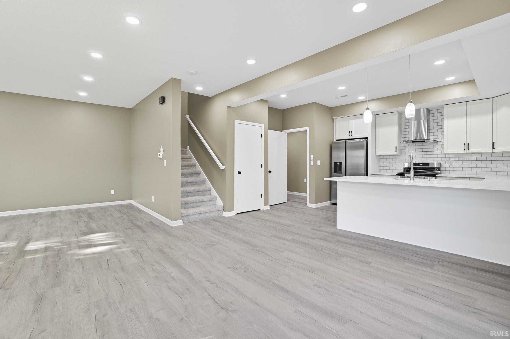 Photo 6 of 2906 Smith Street