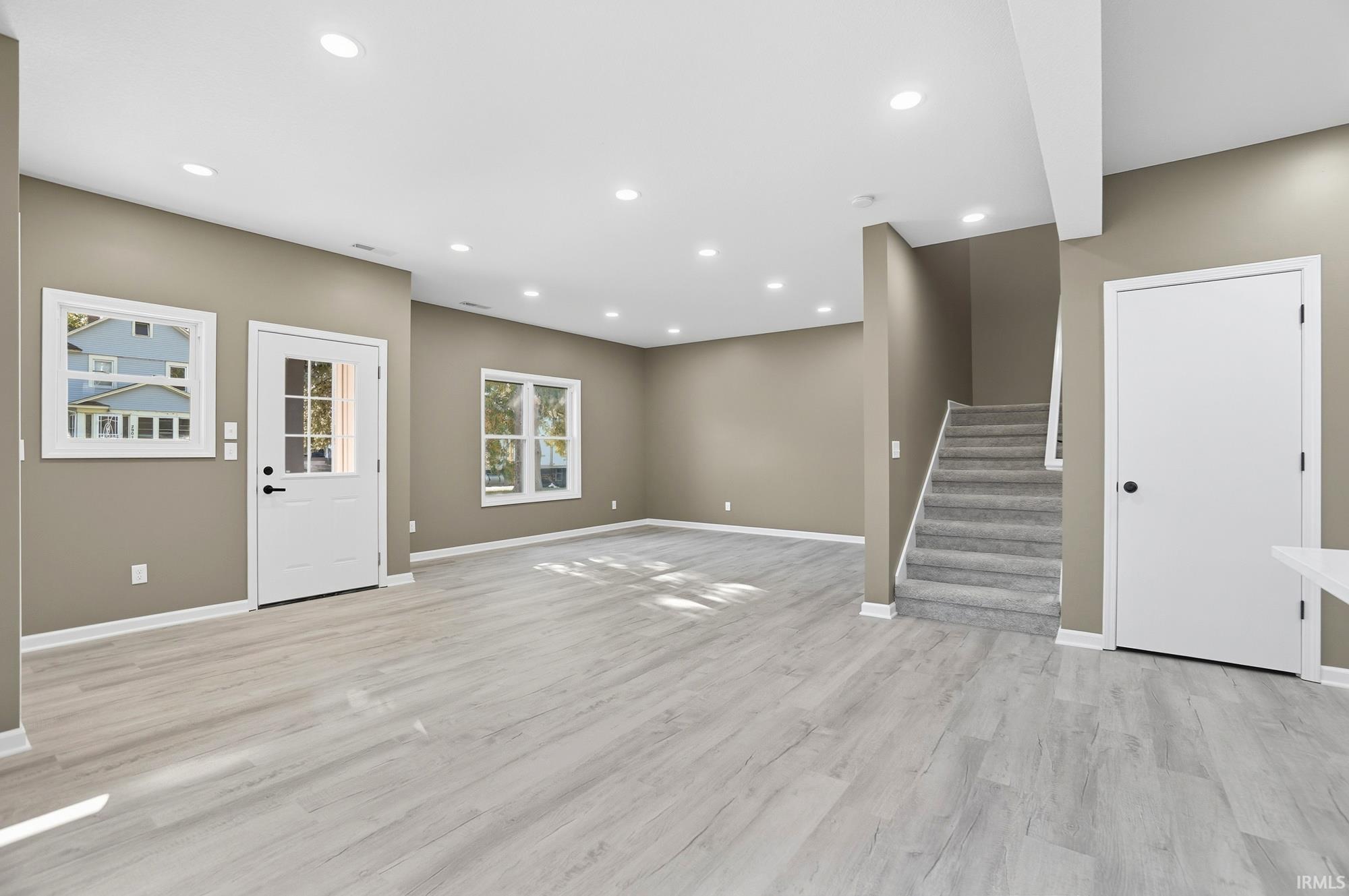 Photo 7 of 2906 Smith Street