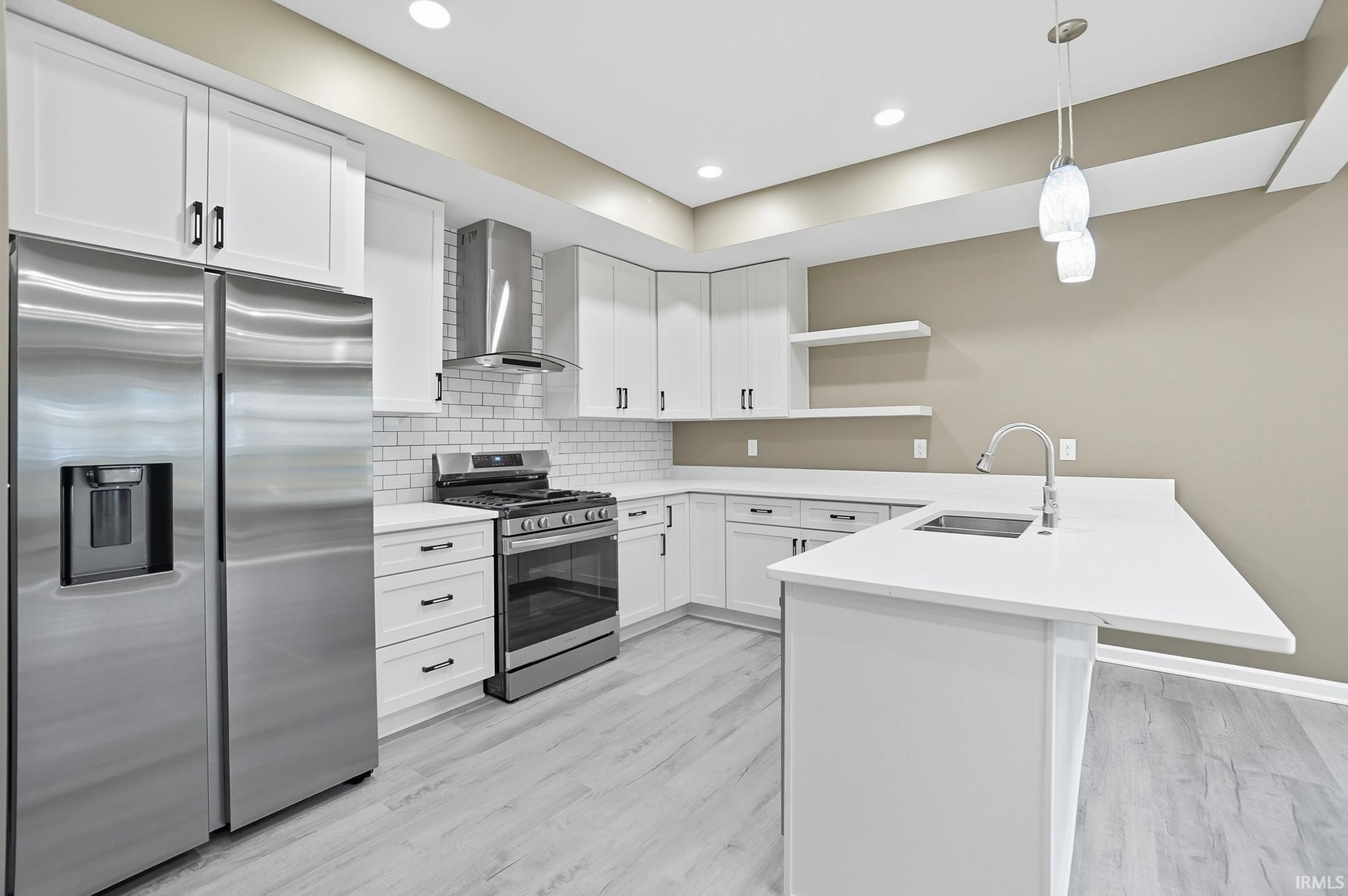 Photo 9 of 2906 Smith Street