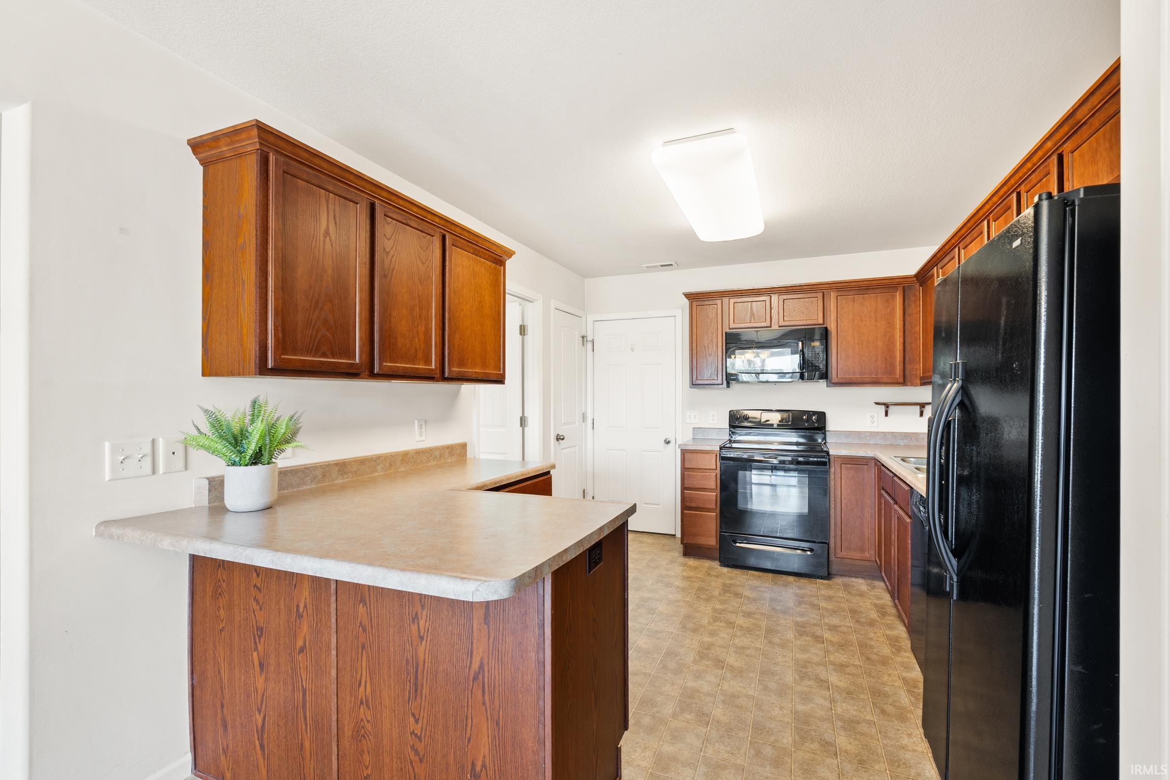 Photo 13 of 2027 Dausha Court