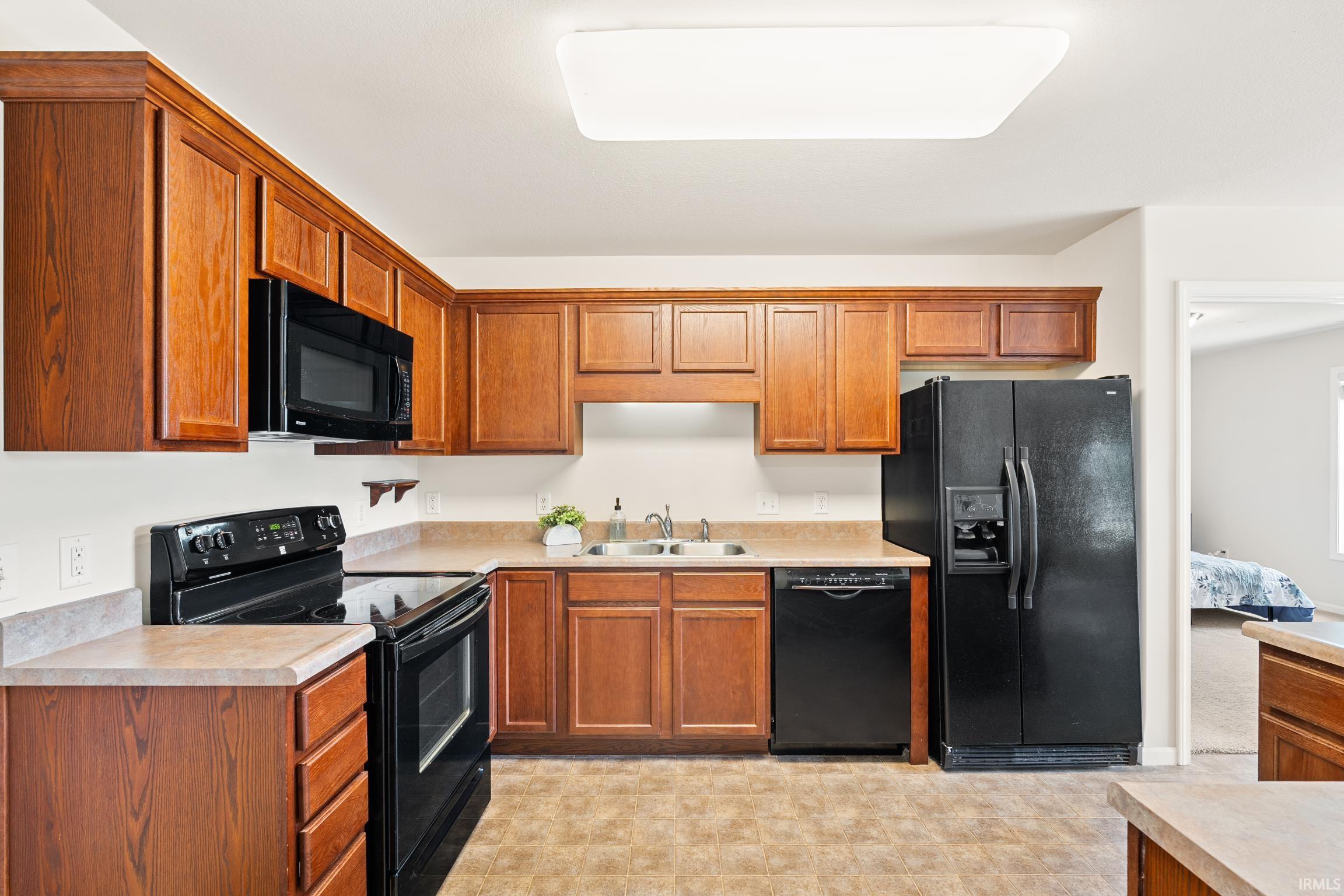 Photo 14 of 2027 Dausha Court