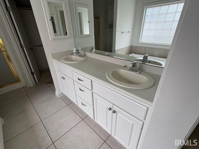 4321 Foxknoll Cove