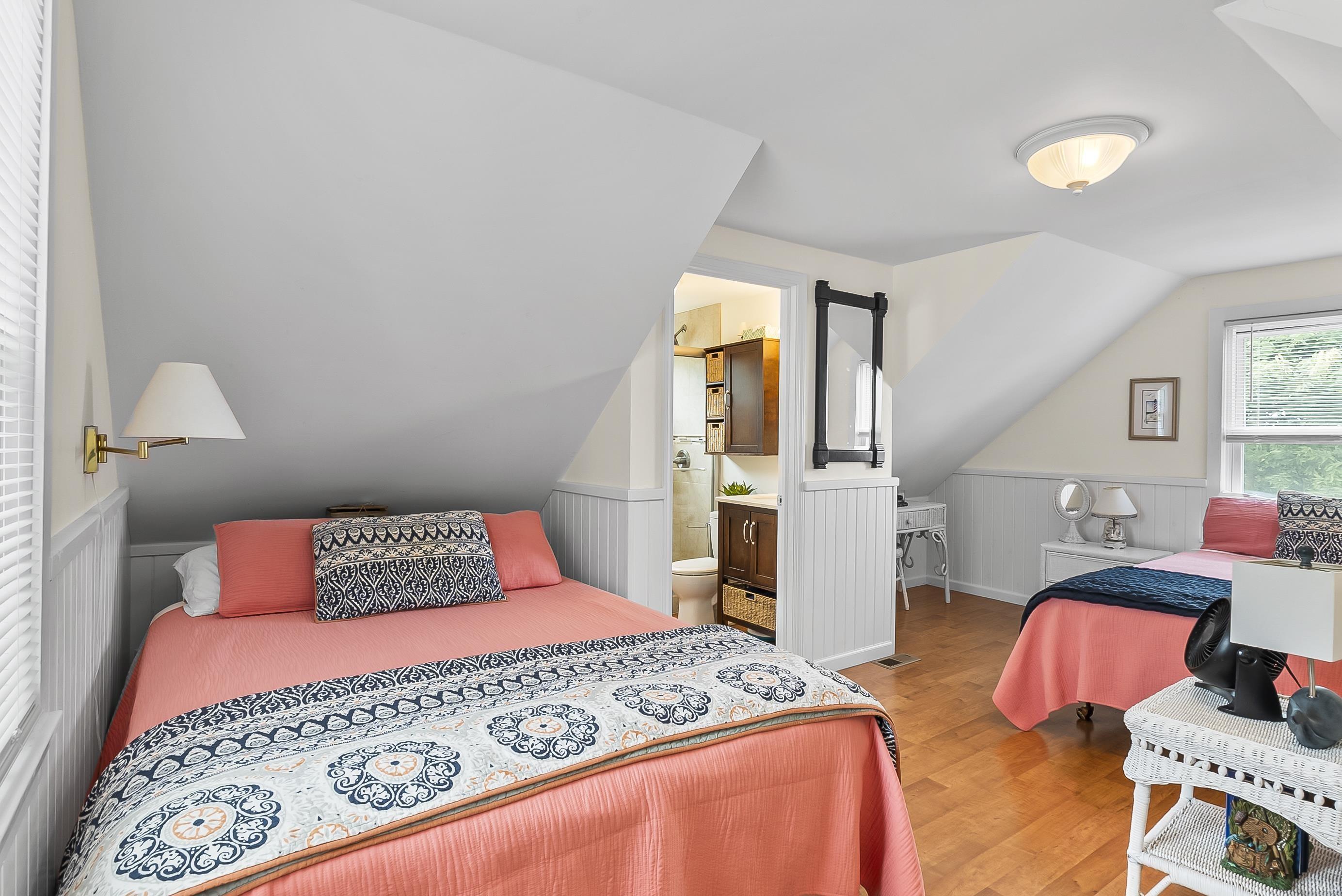 Photo 20 of 11247 N East Wawasee Drive