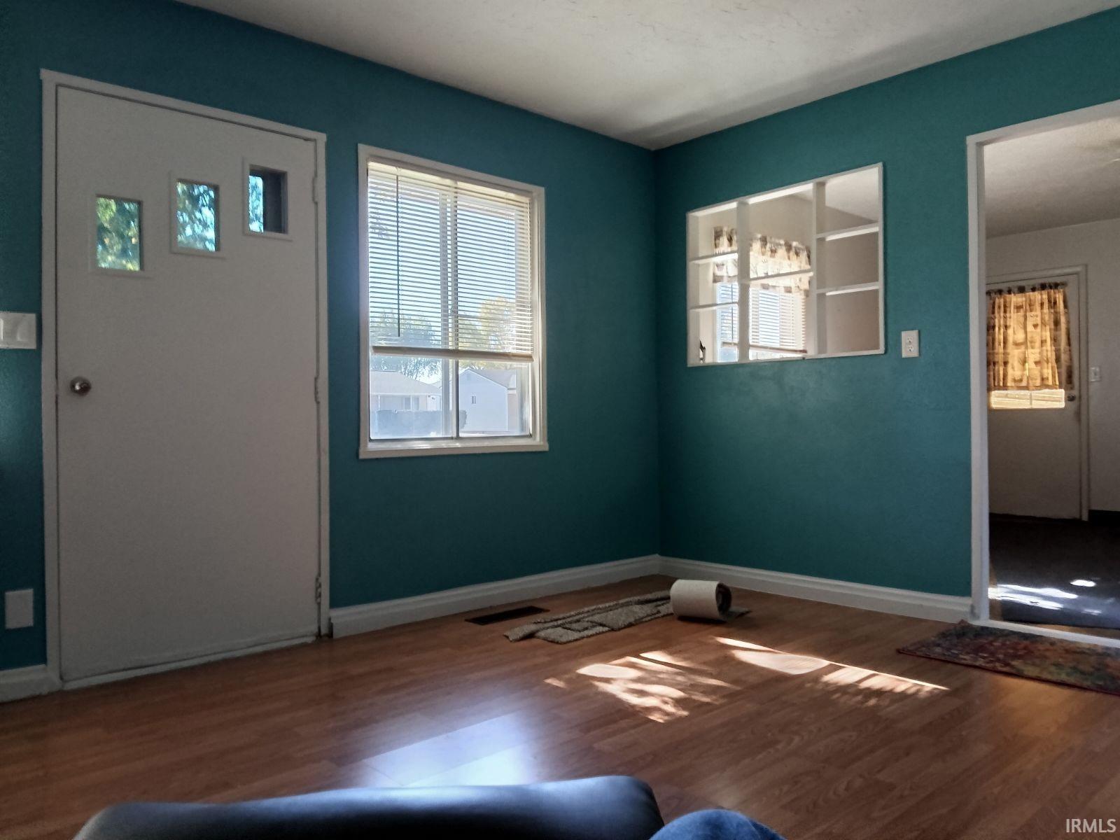 Homes for sale in Frankfort, IN | 654 N Crescent Dr, Frankfort, IN 46041 | MLS# 202537216