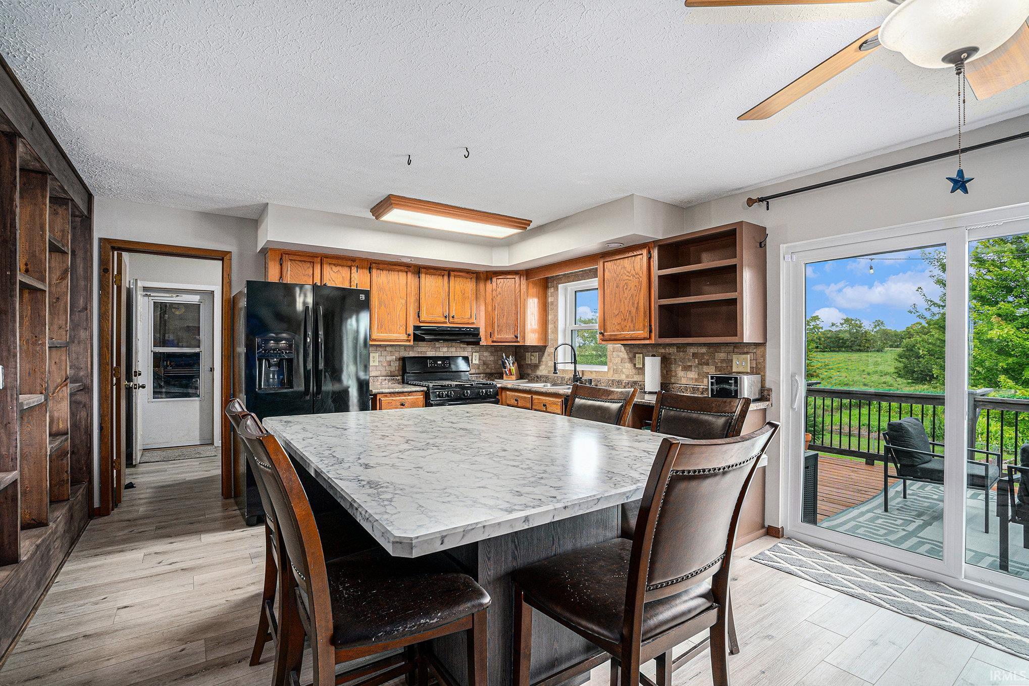 Homes for sale in Warsaw, IN | 3302 N 200 W, Warsaw, IN 46582 | MLS# 202537226