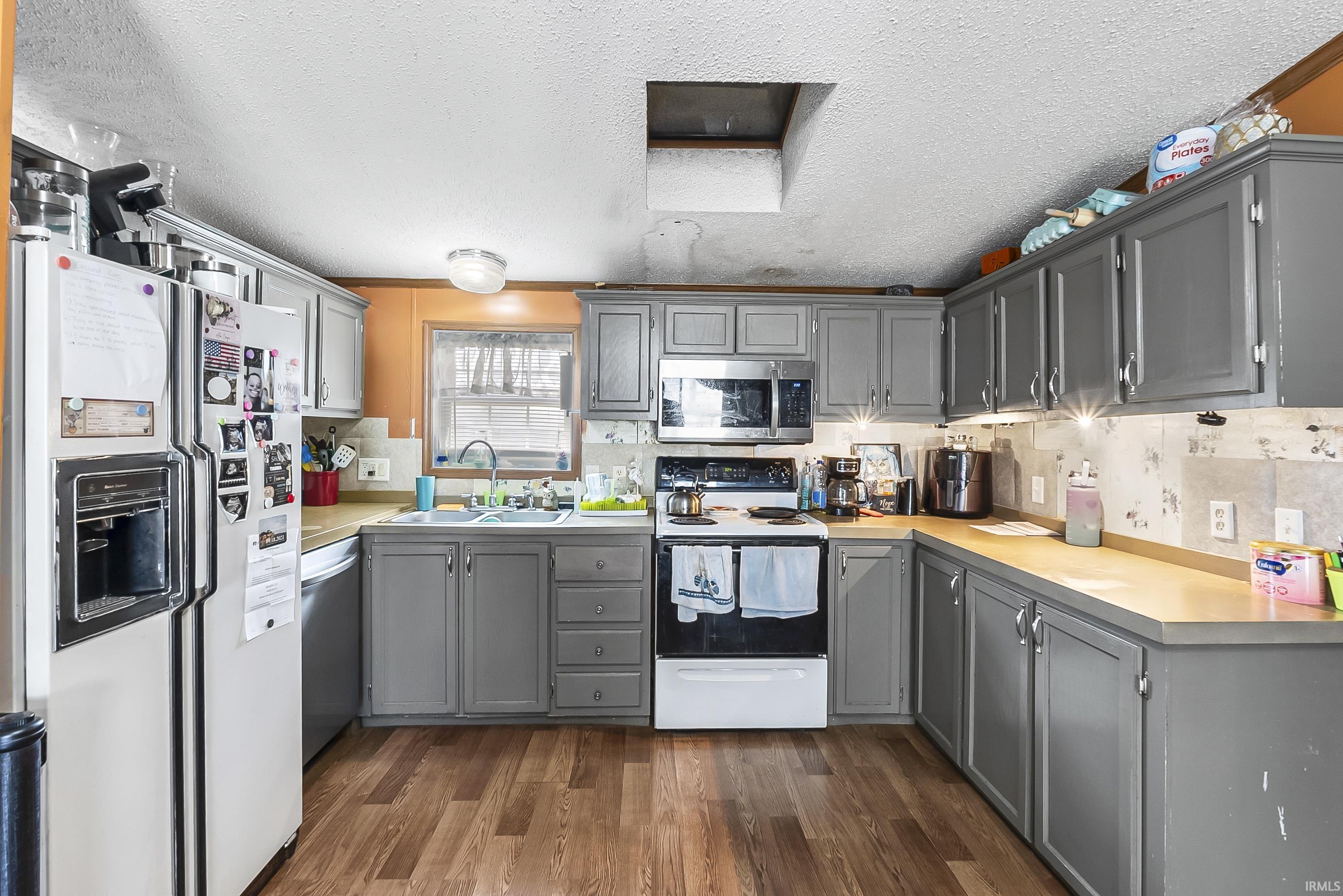 Photo 7 of 9978 N 300 E