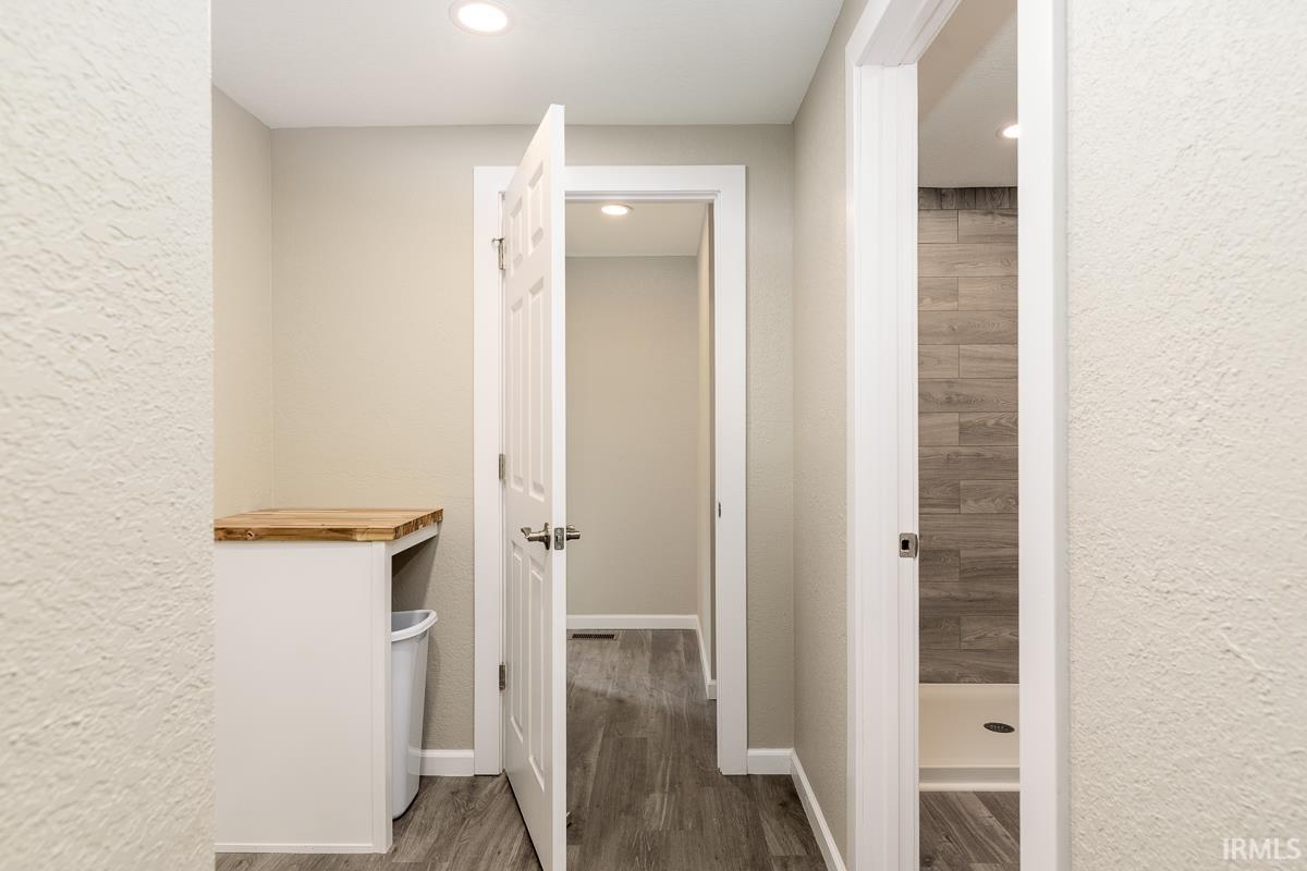 Photo 17 of 818 S Peters Street