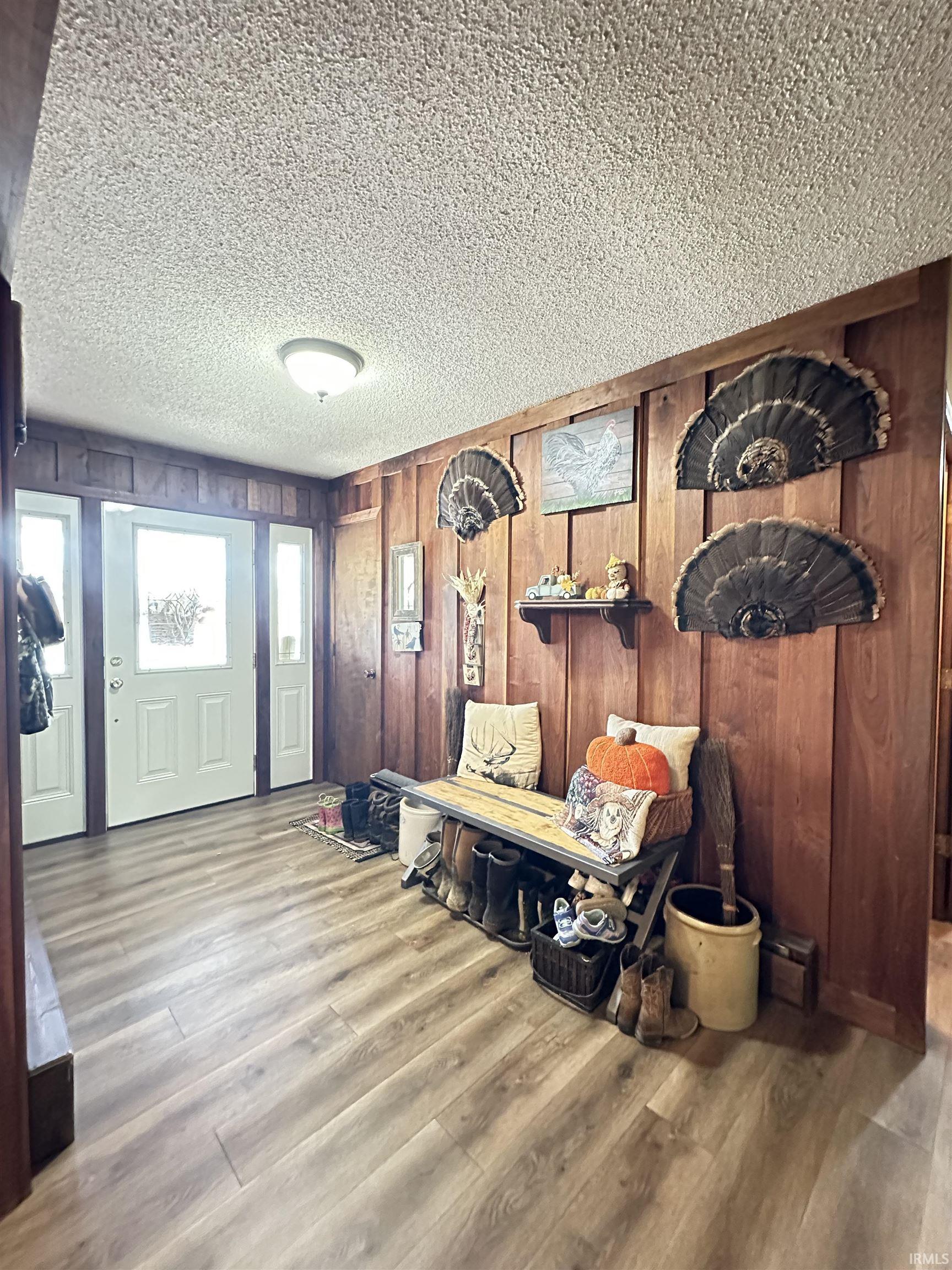 Homes for sale in Veedersburg, IN | 684 E Bonebrake Rd, Veedersburg, IN 47980 | MLS# 202537375