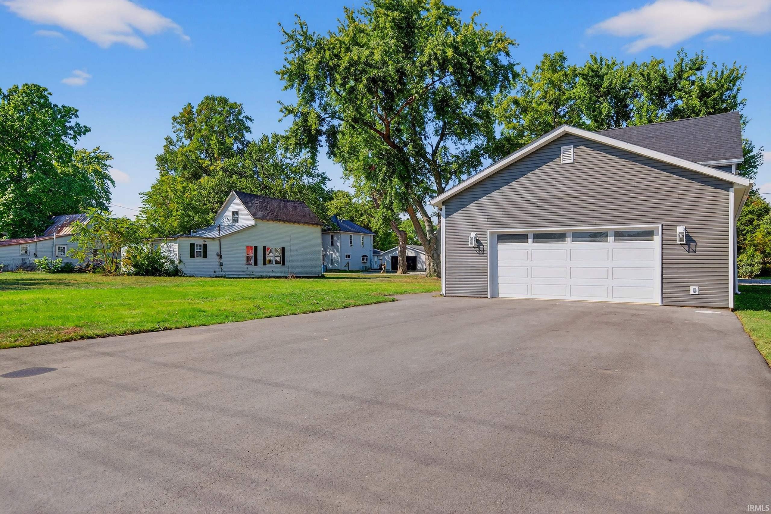 Homes for sale in Gas City, IN | 117 W North F St, Gas City, IN 46933 | MLS# 202537407