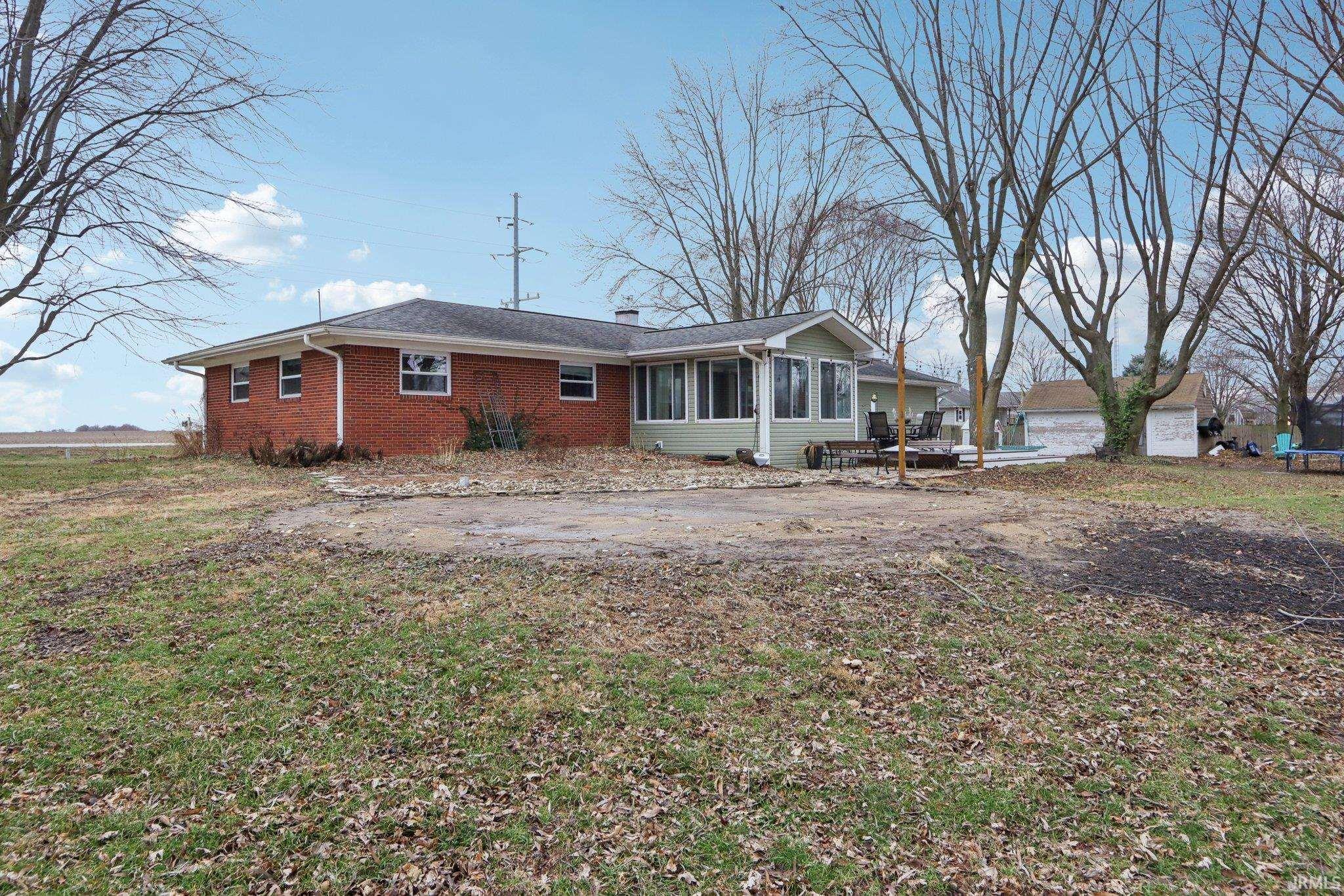 Homes for sale in Frankfort, IN | 6360 In 26 Rd, Frankfort, IN 46041 | MLS# 202537412