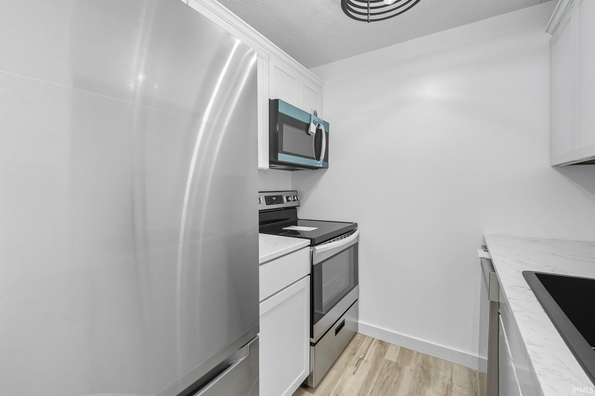 Photo 7 of 2927 Westbrook Drive