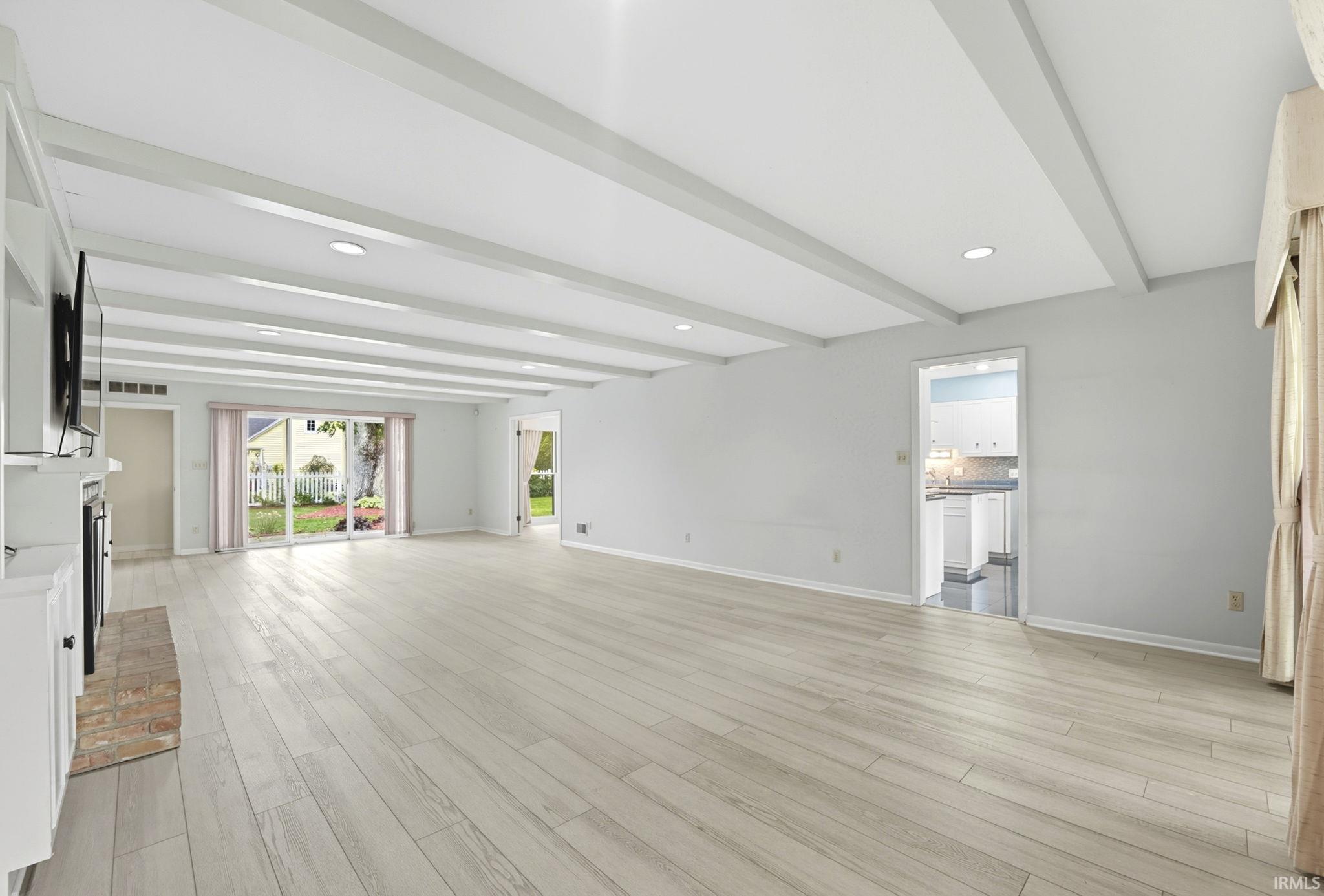 Photo 4 of 5516 Indiana Avenue