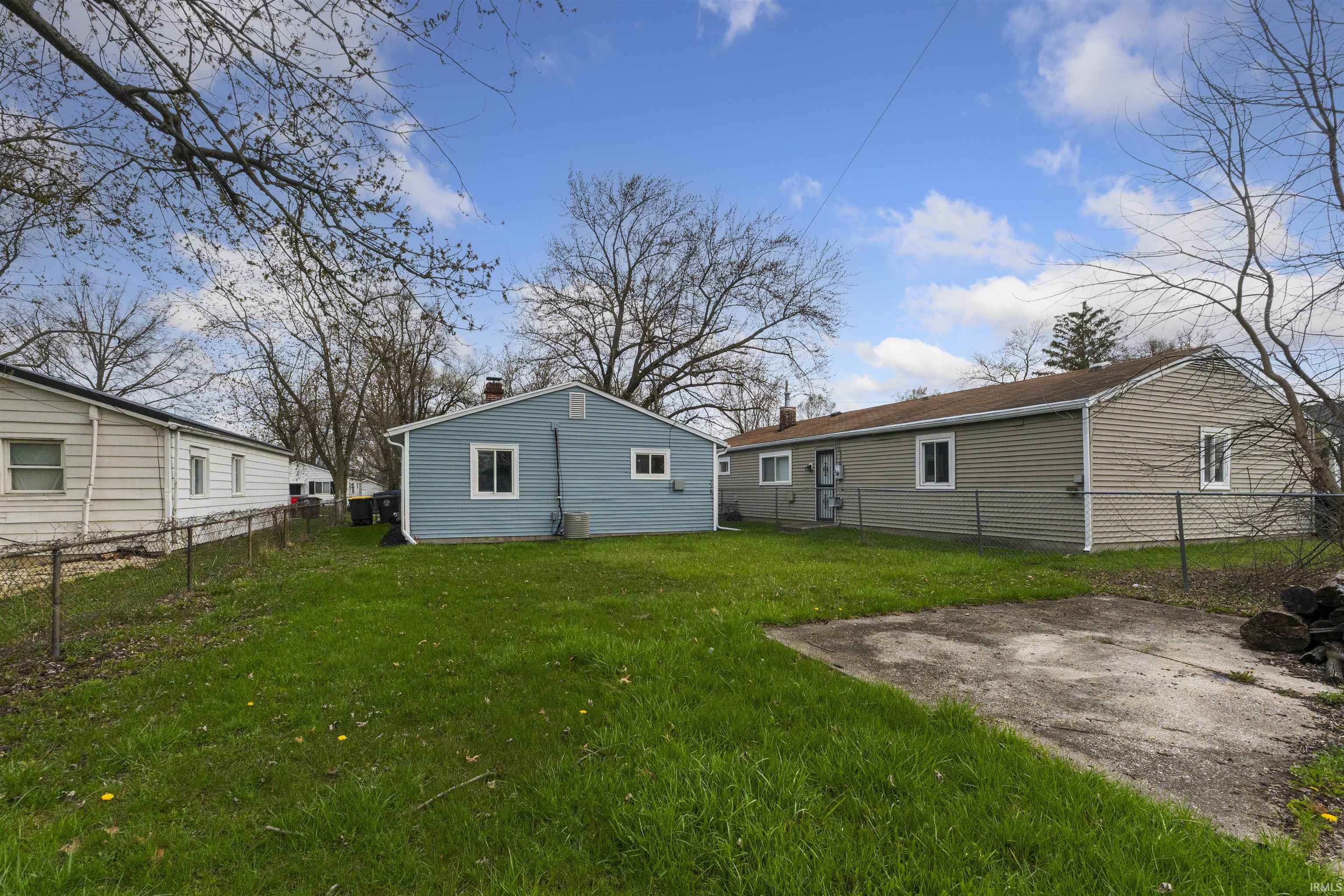 Photo 16 of 2922 Drexel Avenue