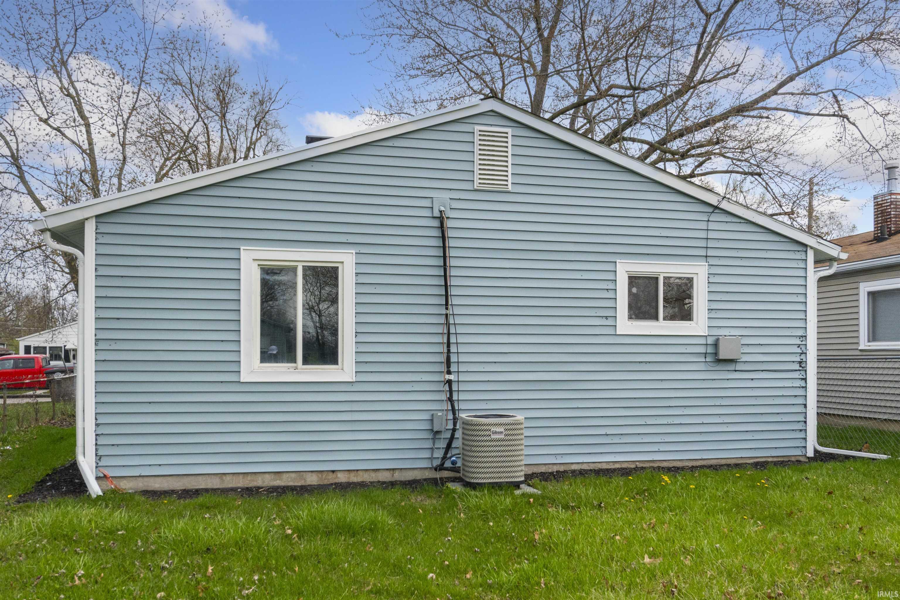 Photo 18 of 2922 Drexel Avenue