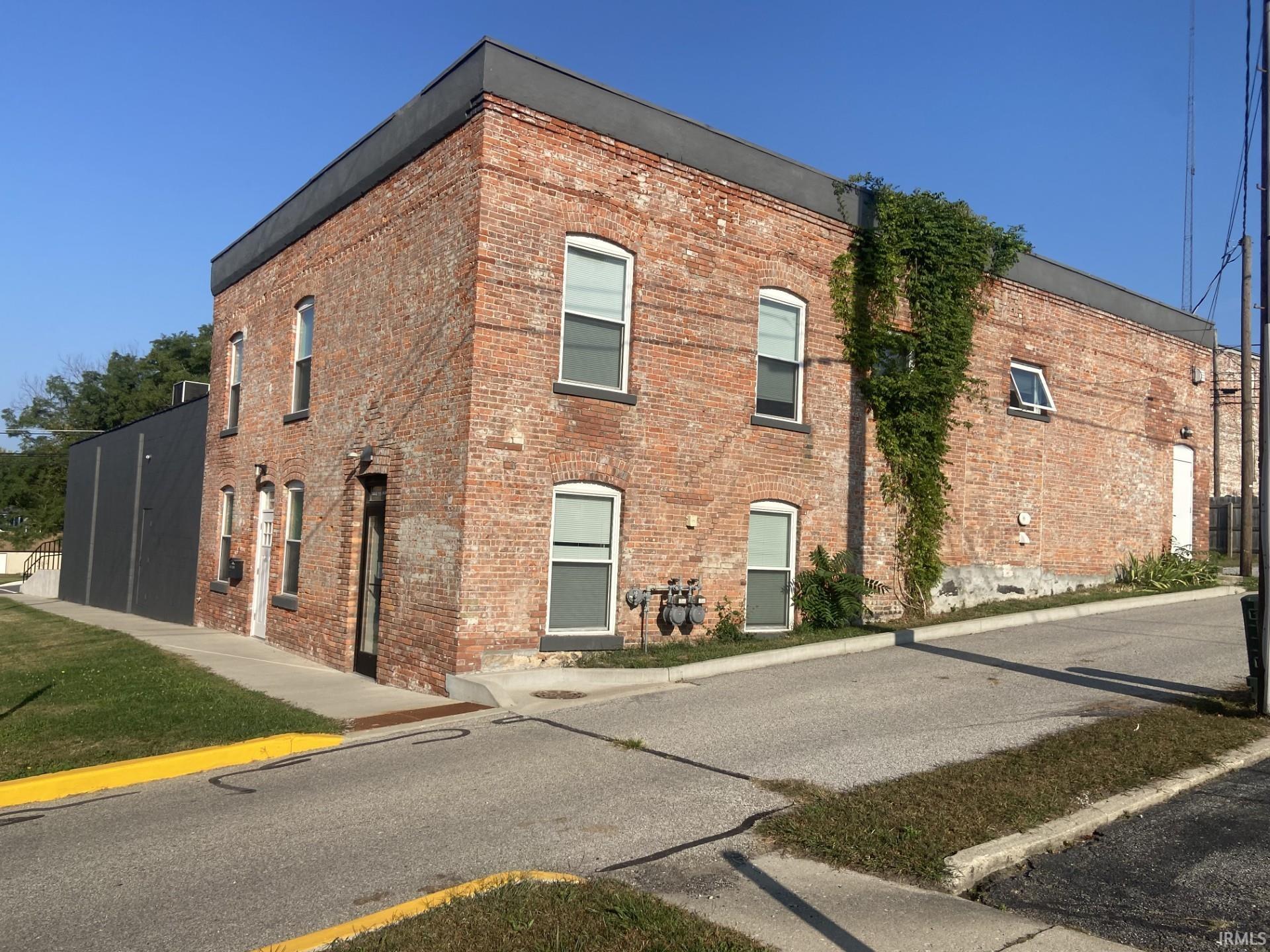 Photo 1 of 111 W Hazel Street