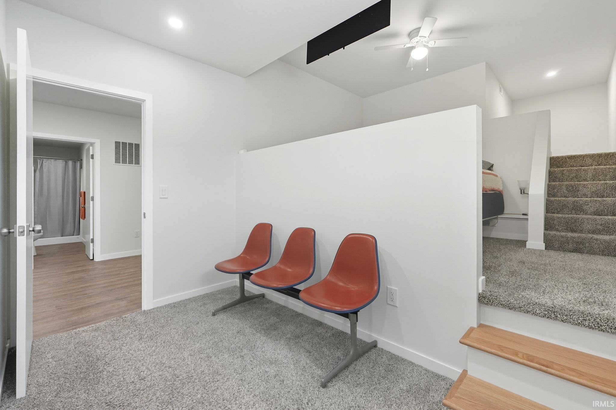 Photo 24 of 111 W Hazel Street