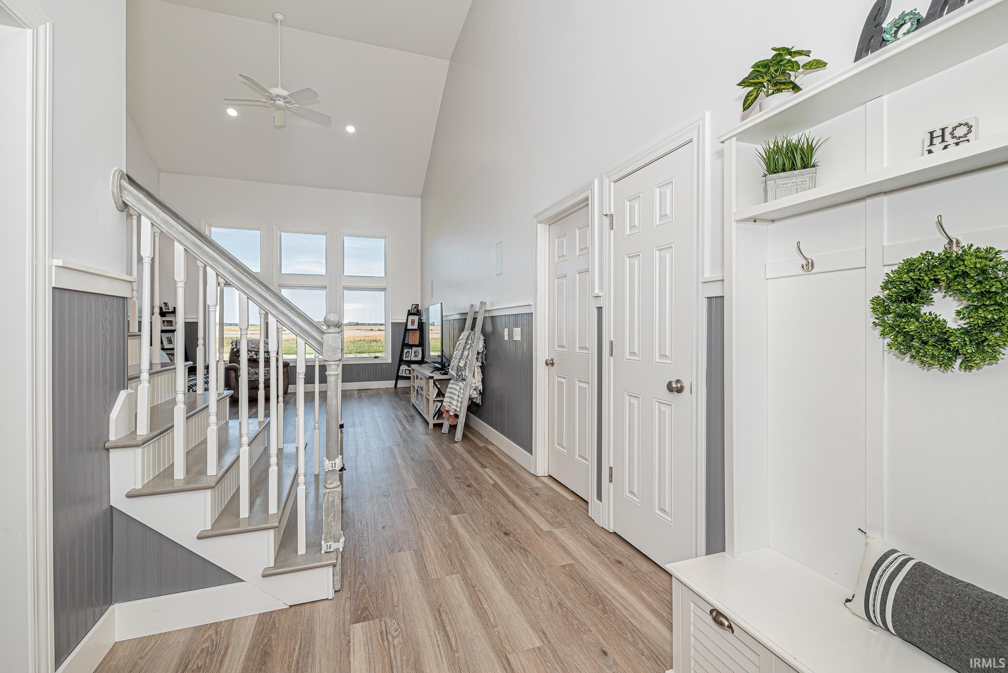 1388 W Glenview Court
