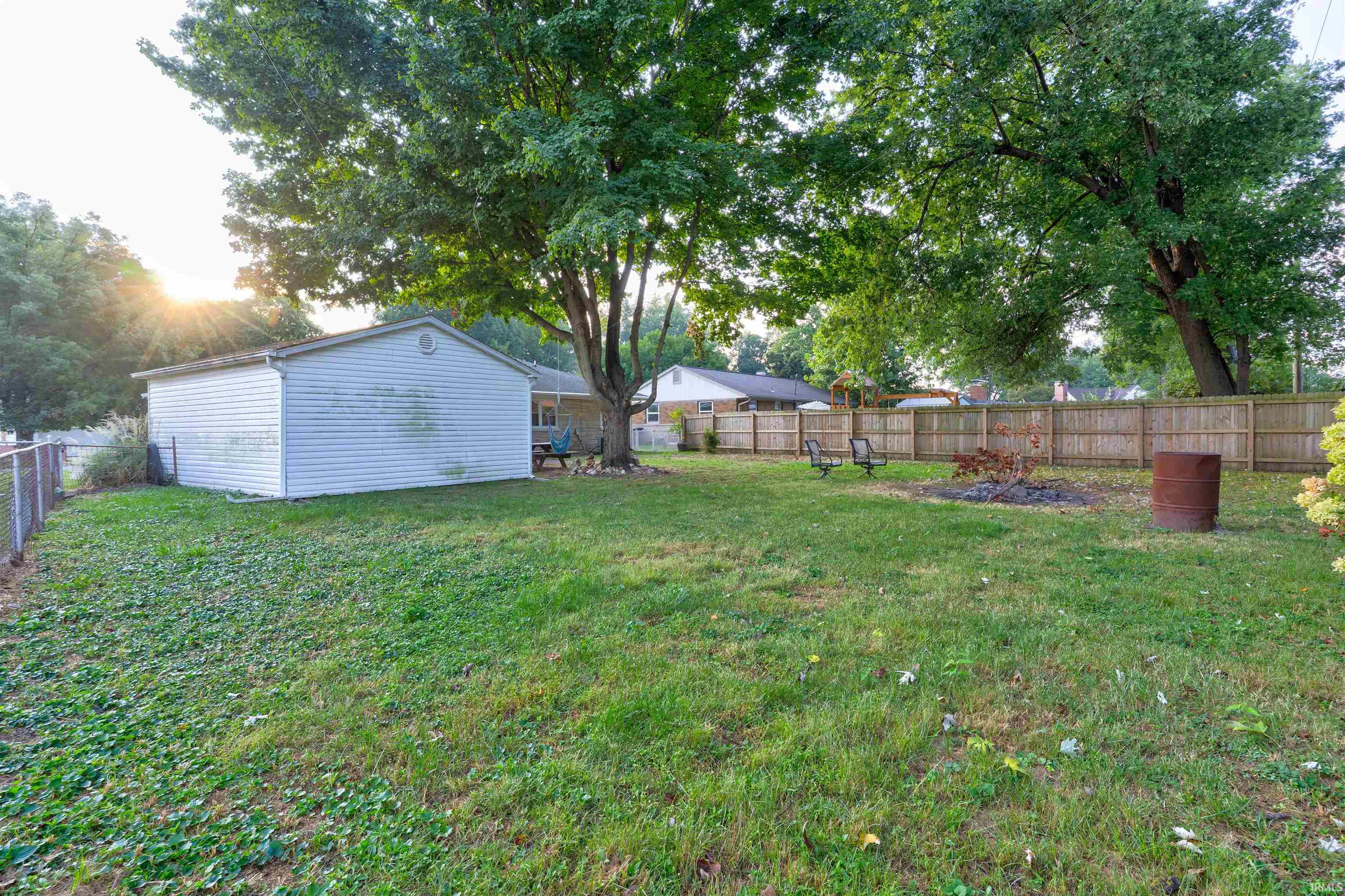 Homes for sale in Newburgh, IN | 5655 Garden Valley Rd, Newburgh, IN 47630 | MLS# 202537564