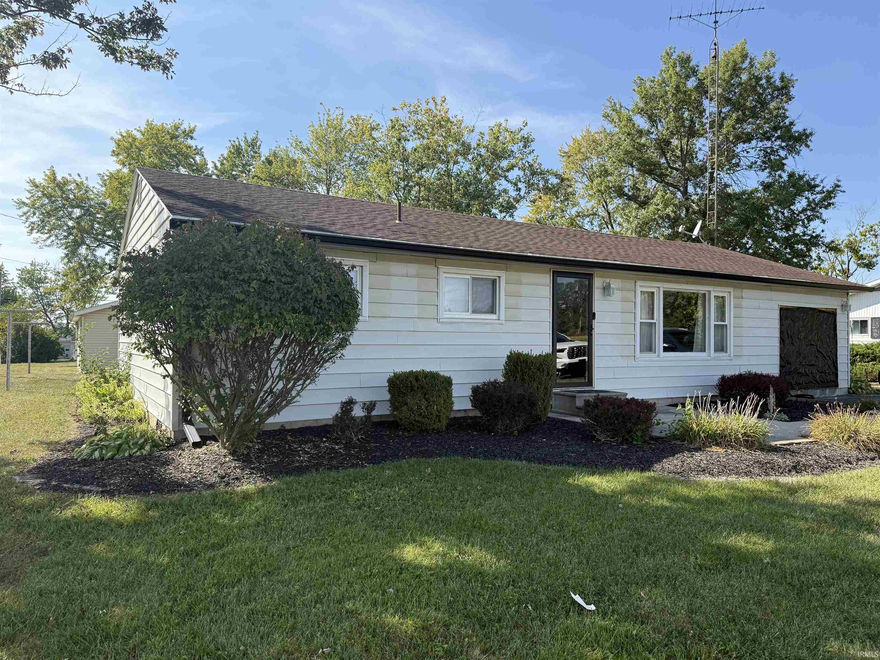 Homes for sale in Portland, IN | 718 S 200 W, Portland, IN 47371 | MLS# 202537568