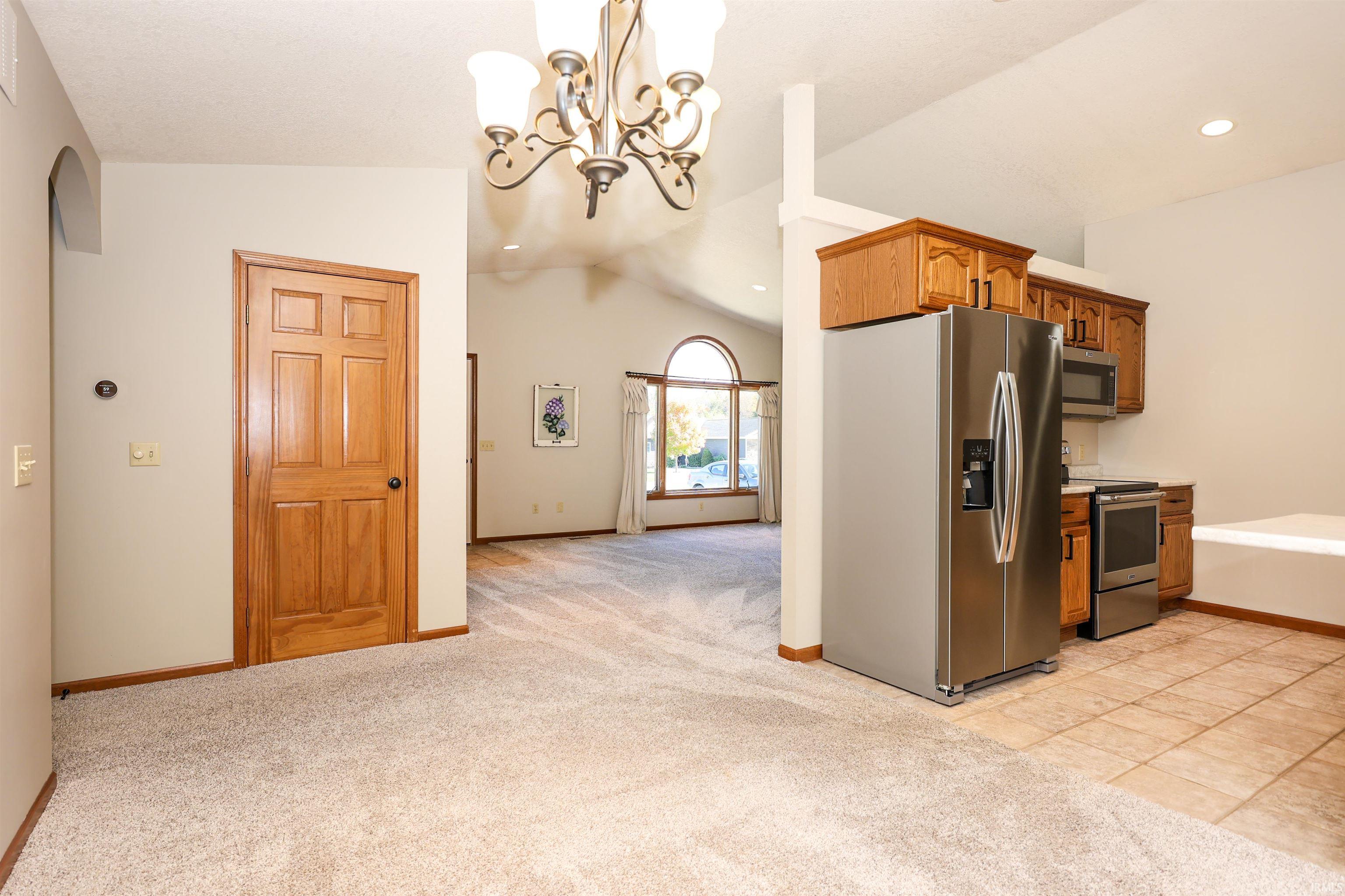 Photo 13 of 865 N 280 W