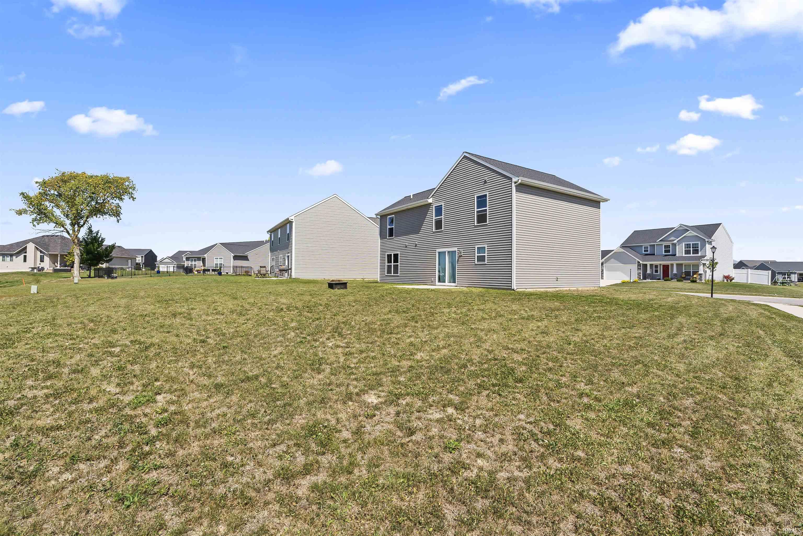 Photo 3 of 12921 Slash Pass