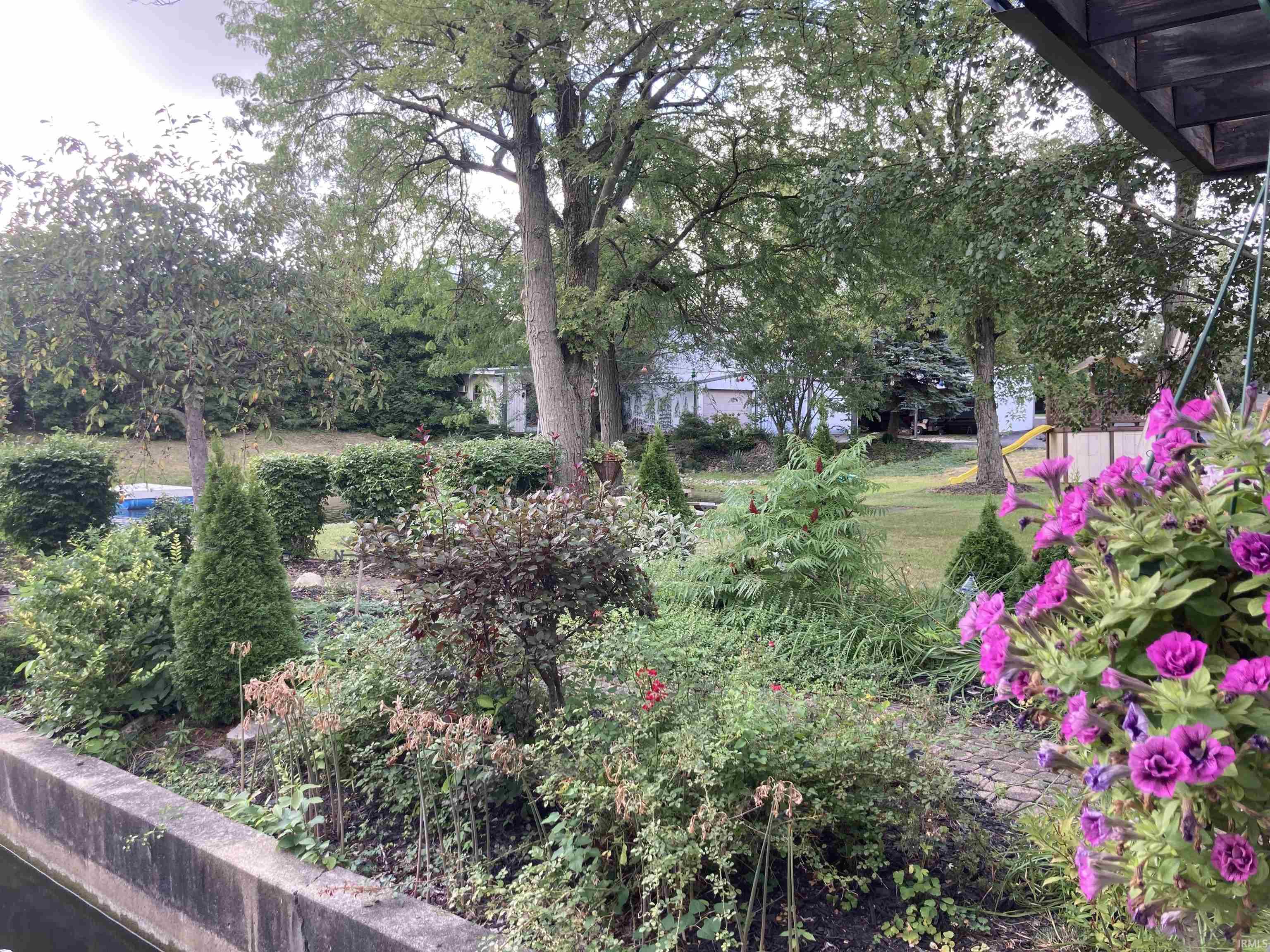 Photo 26 of 109 Hillcrest Road