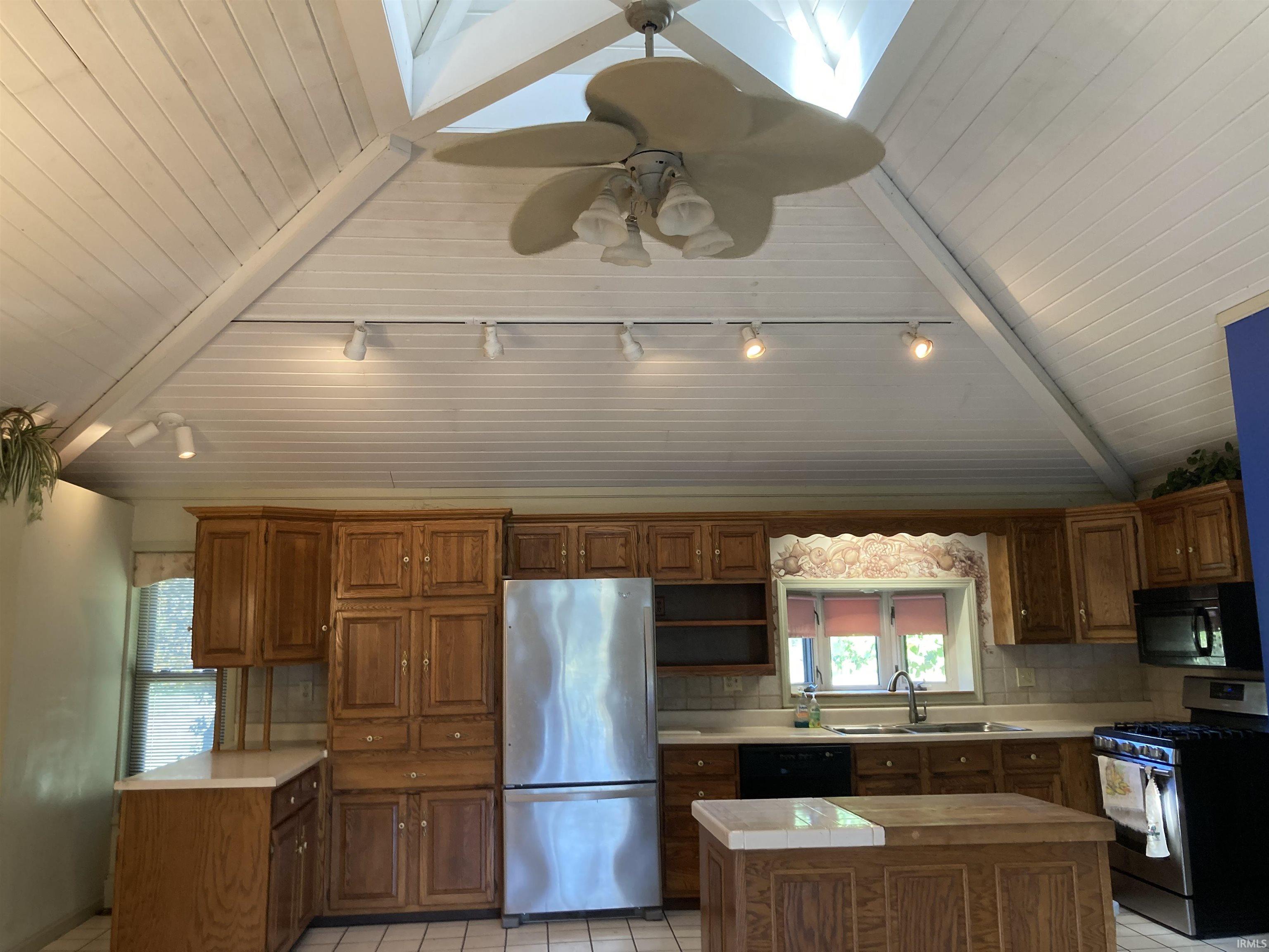 Photo 4 of 109 Hillcrest Road