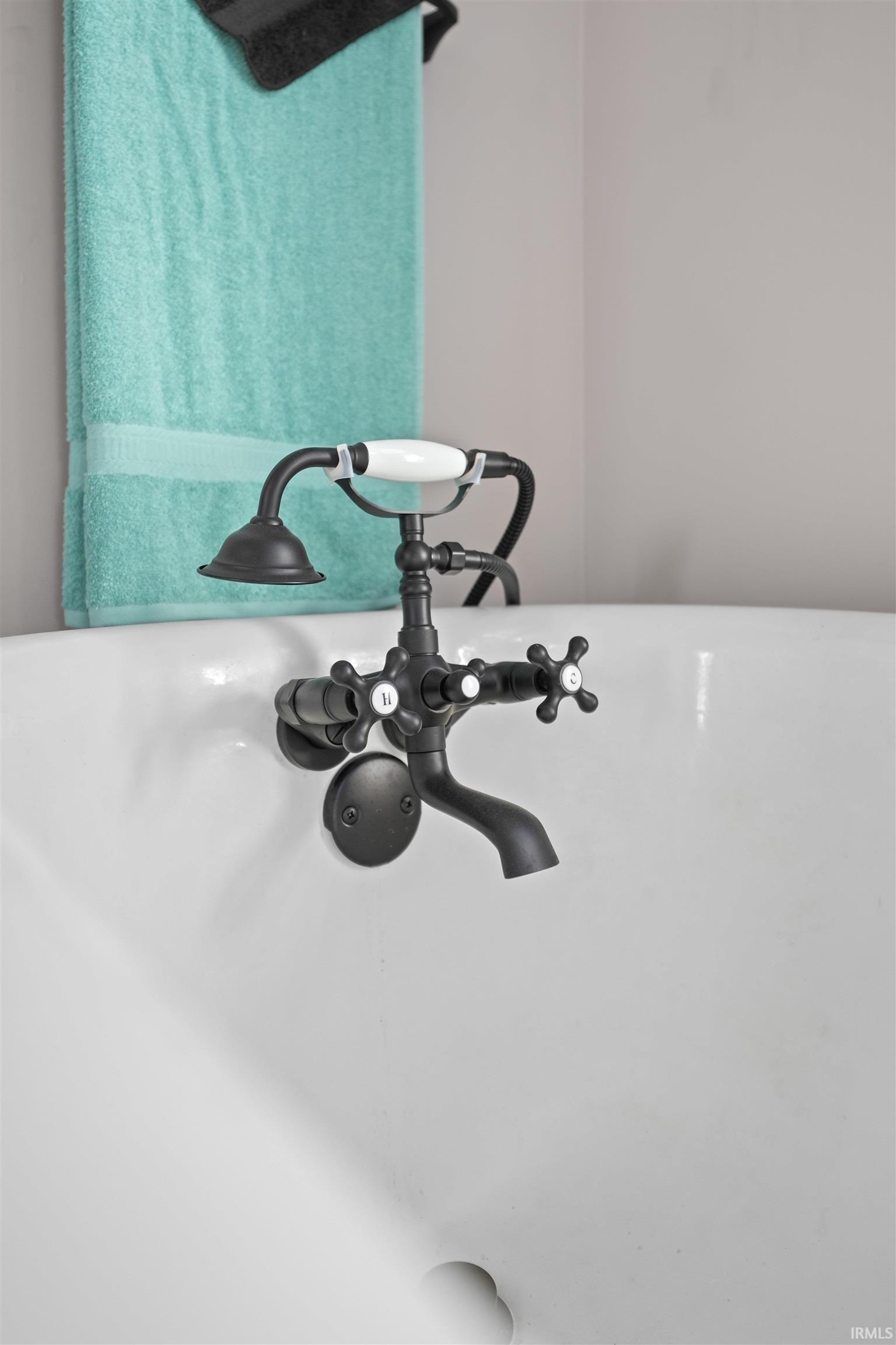 Photo 17 of 310 N Chauncey Street