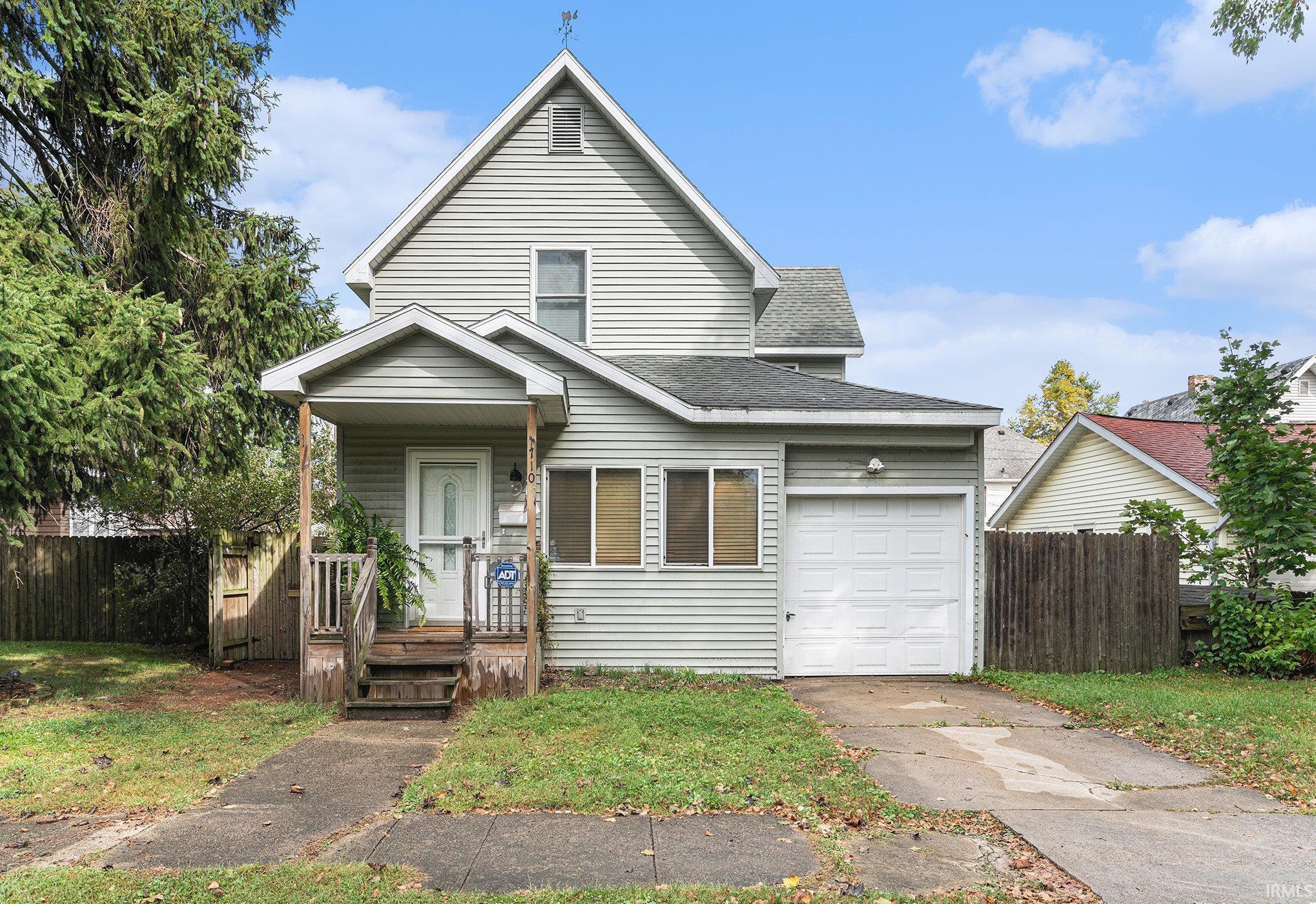 Photo 1 of 710 Kilbourn Street