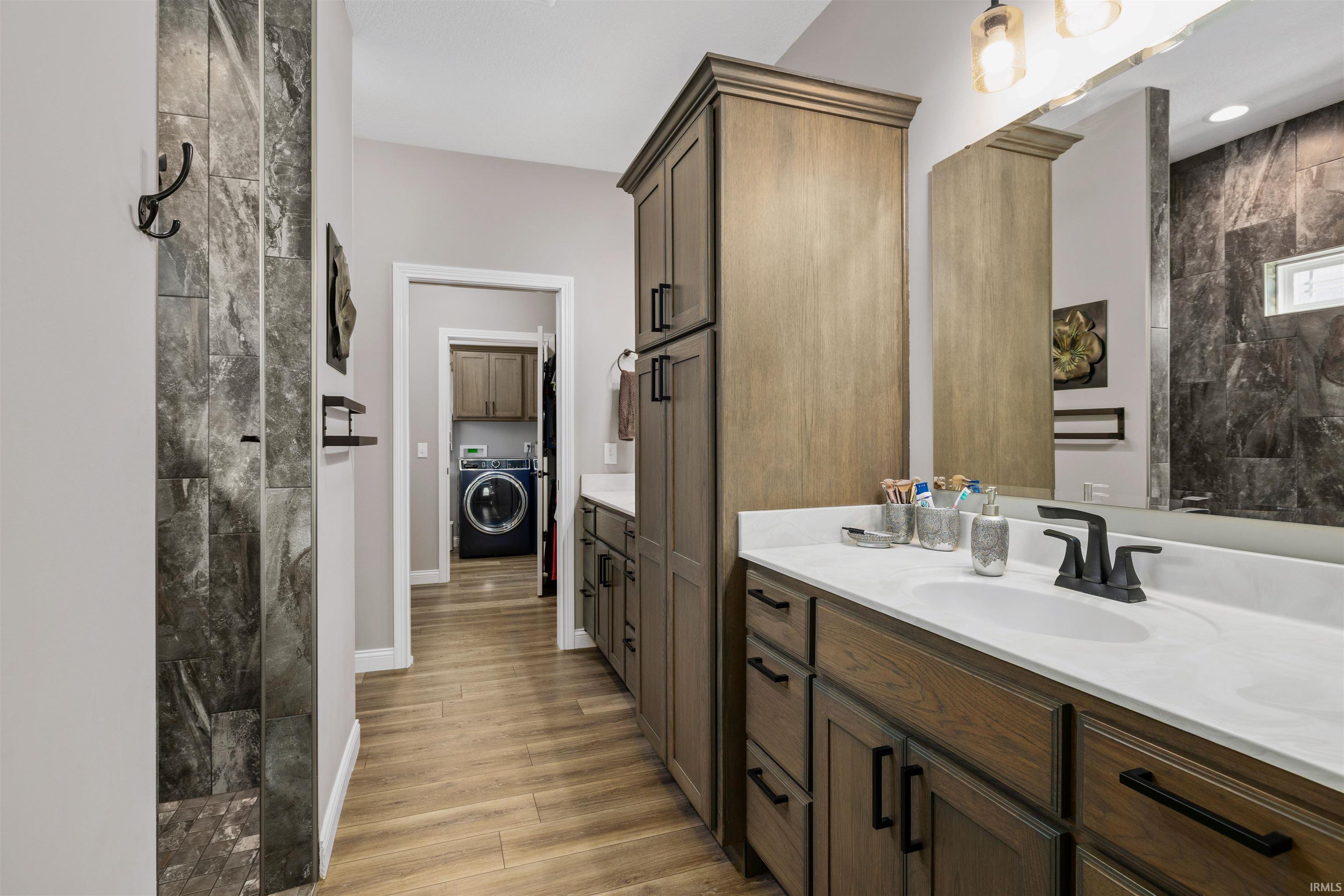 Photo 23 of 2112 Lawsons Cove