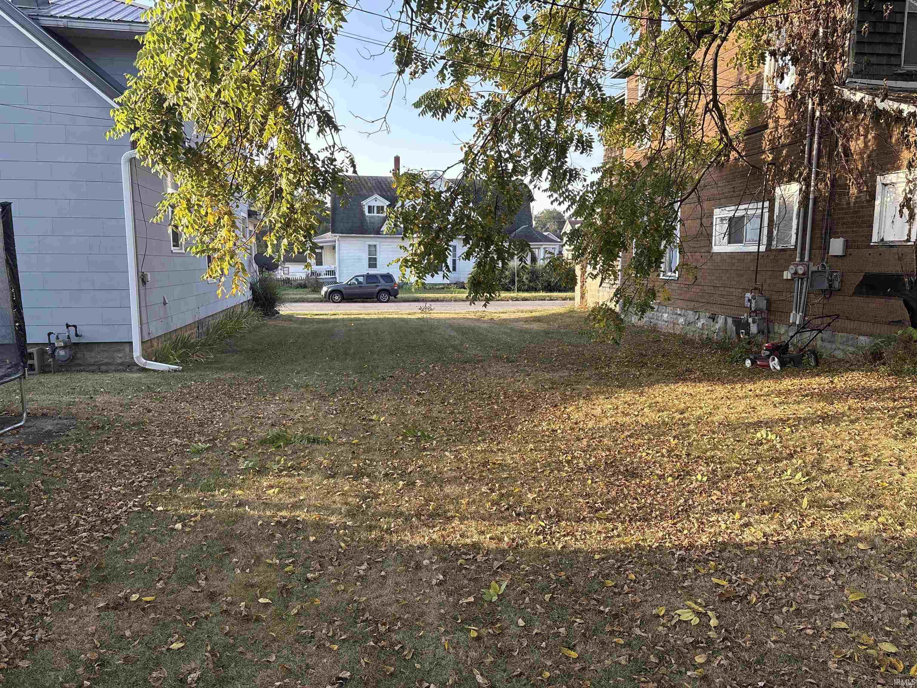 Photo 2 of 202 E King Street